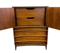 Vintage Mid Century Modern 5 Drawer Highboy Dresser with Sculpted Drawer Fronts