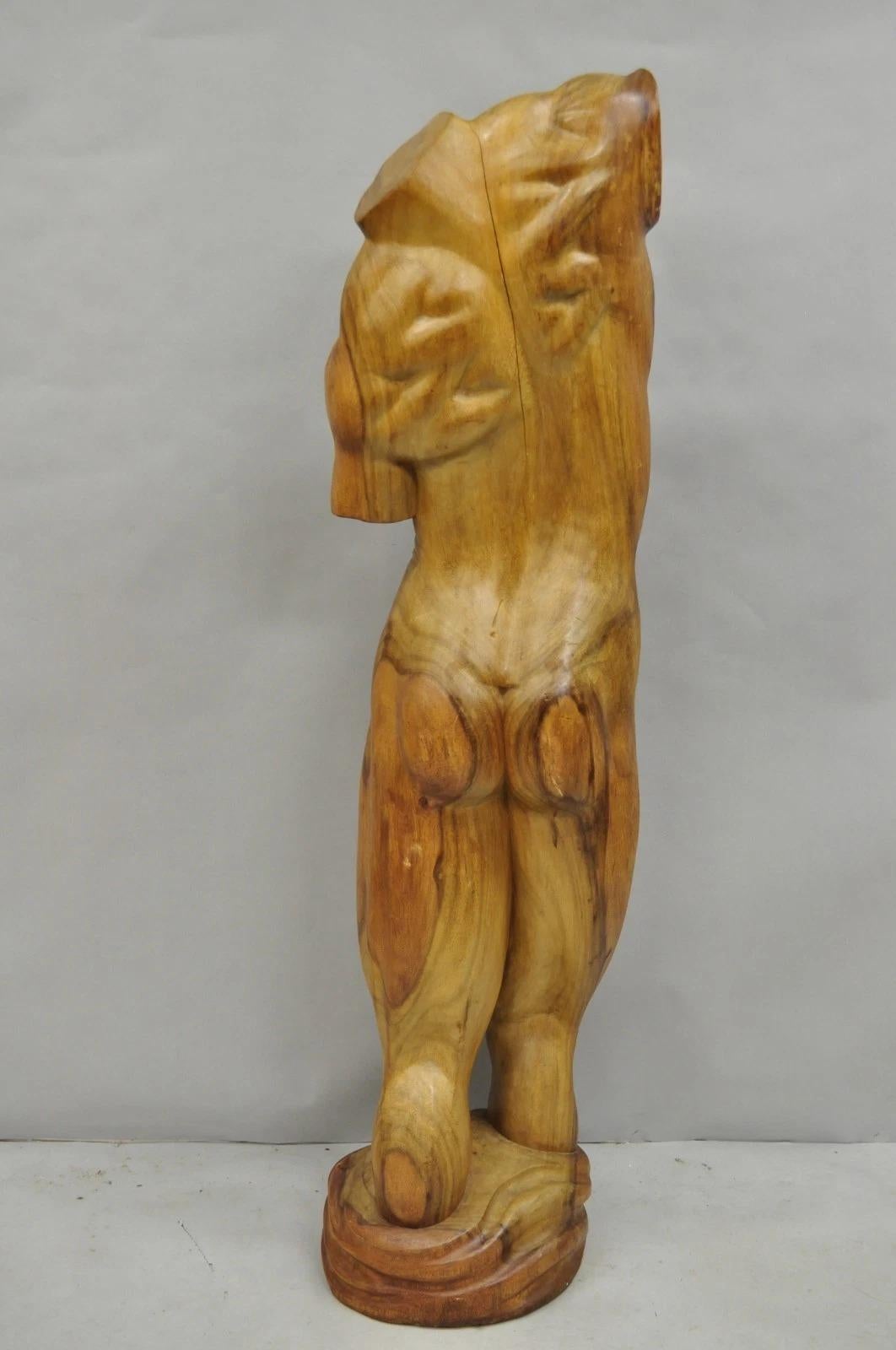 Scultura in legno intagliato di nudo maschile a grandezza naturale da 60
