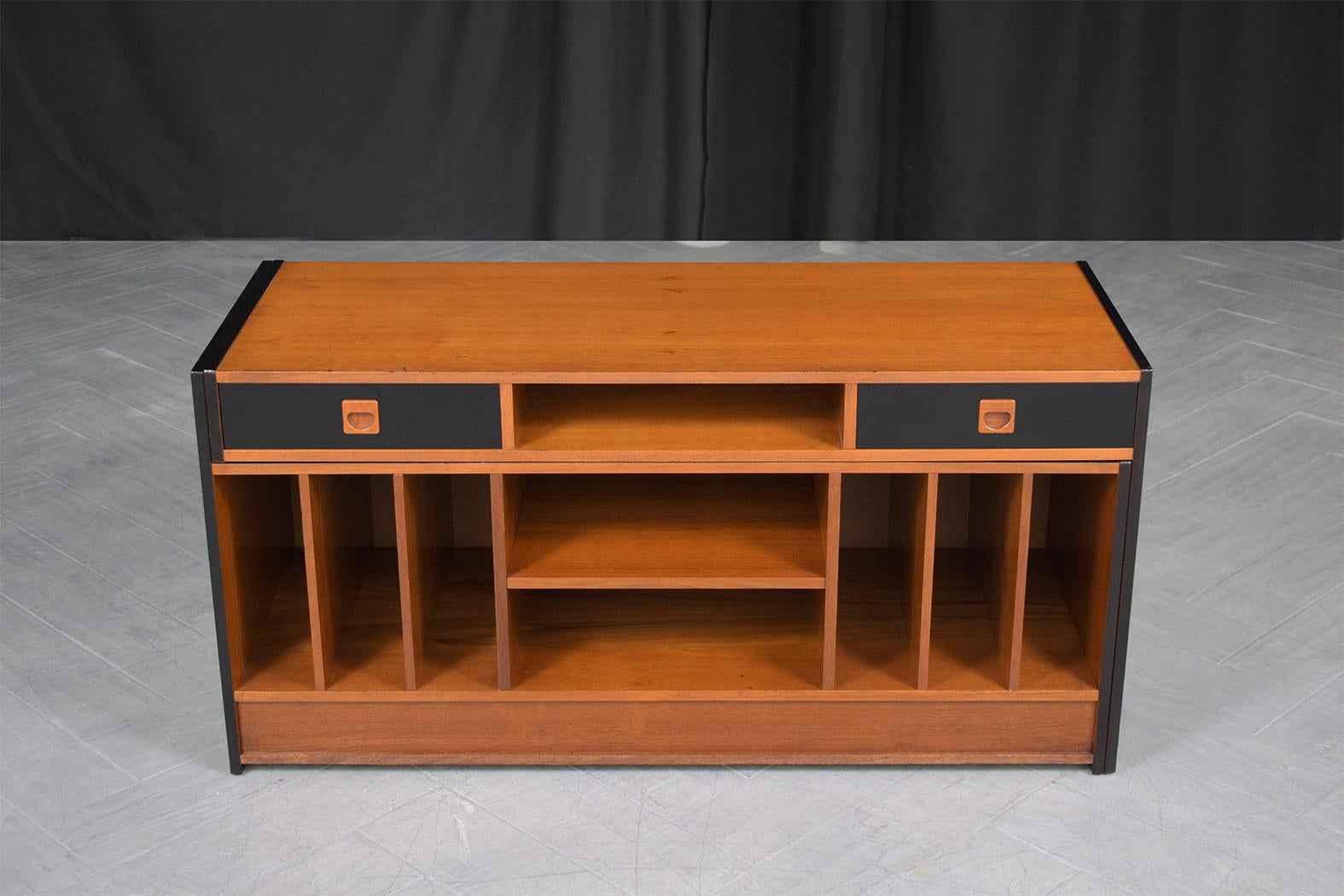 Vintage Mid-Century Modern Adjustable Cabinet: Stylish & Functional Design For Sale 1