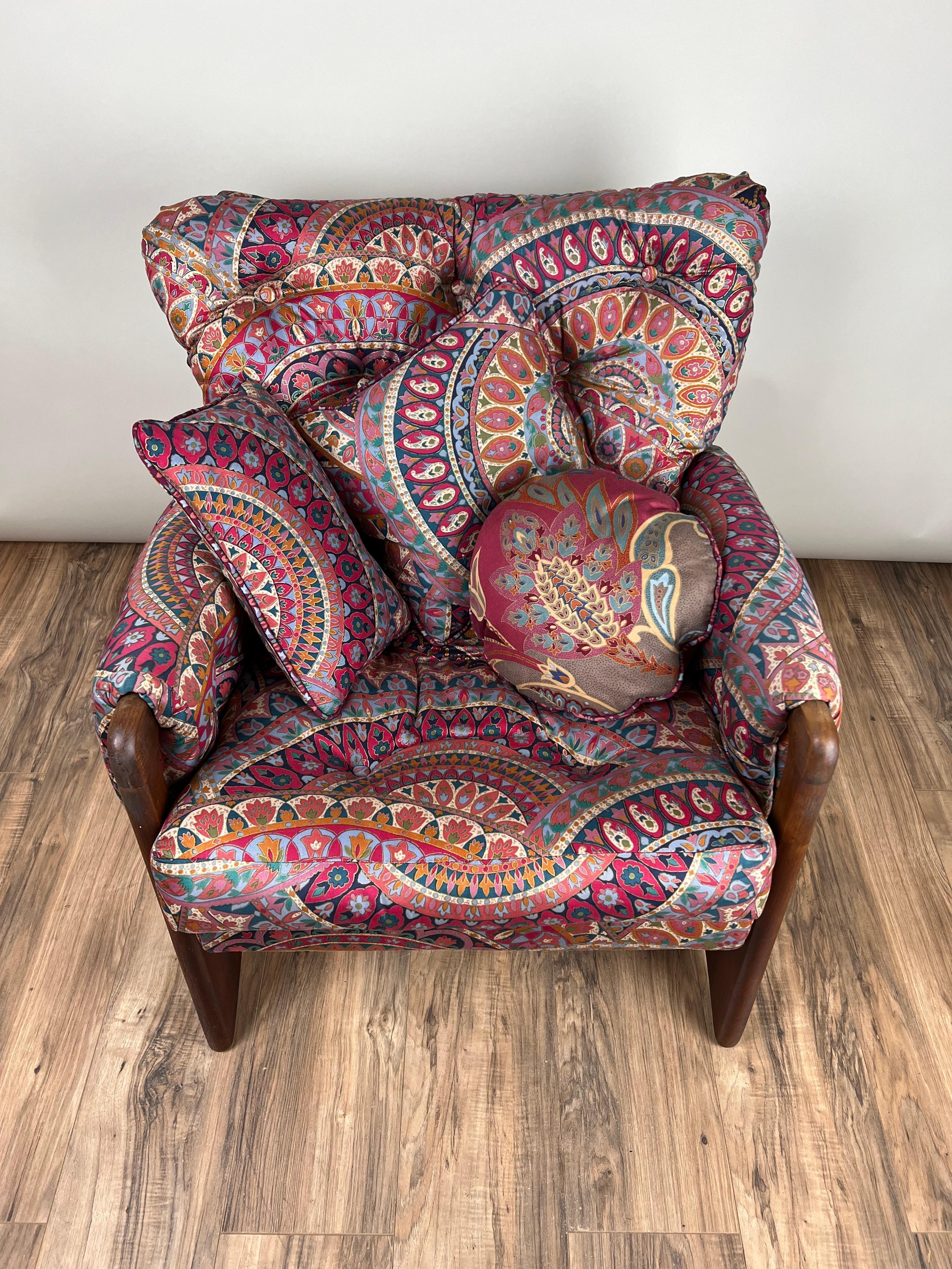 Adrian Pearsall für Craft Associates, Vintage-Ohrensessel aus Nussbaumholz, Mid-Century Modern, Vintage im Zustand „Gut“ im Angebot in Westfield, MA