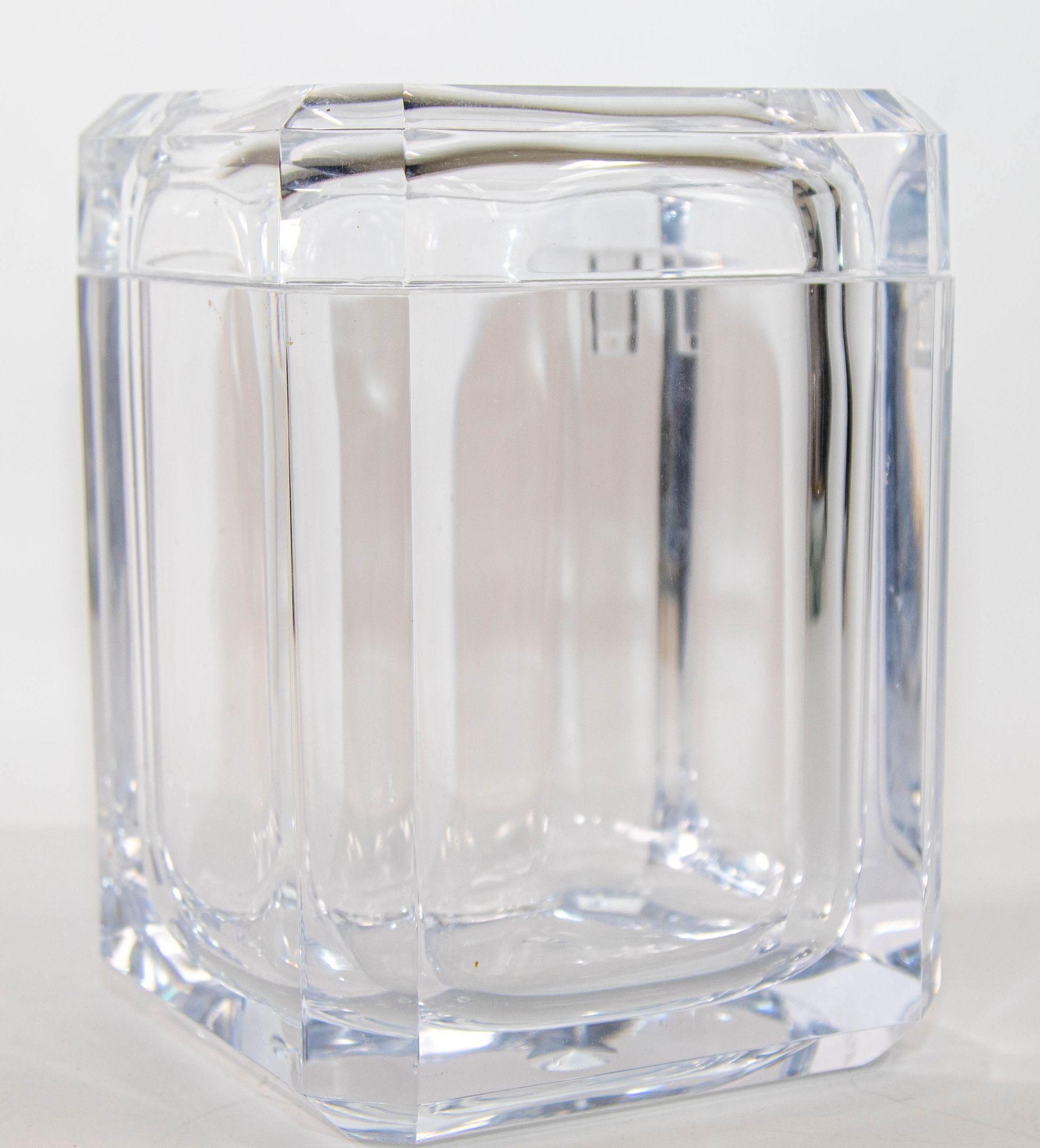 Italian Vintage Mid-Century Modern Alessandro Albrizzi Style Lucite Faceted Ice Bucket For Sale