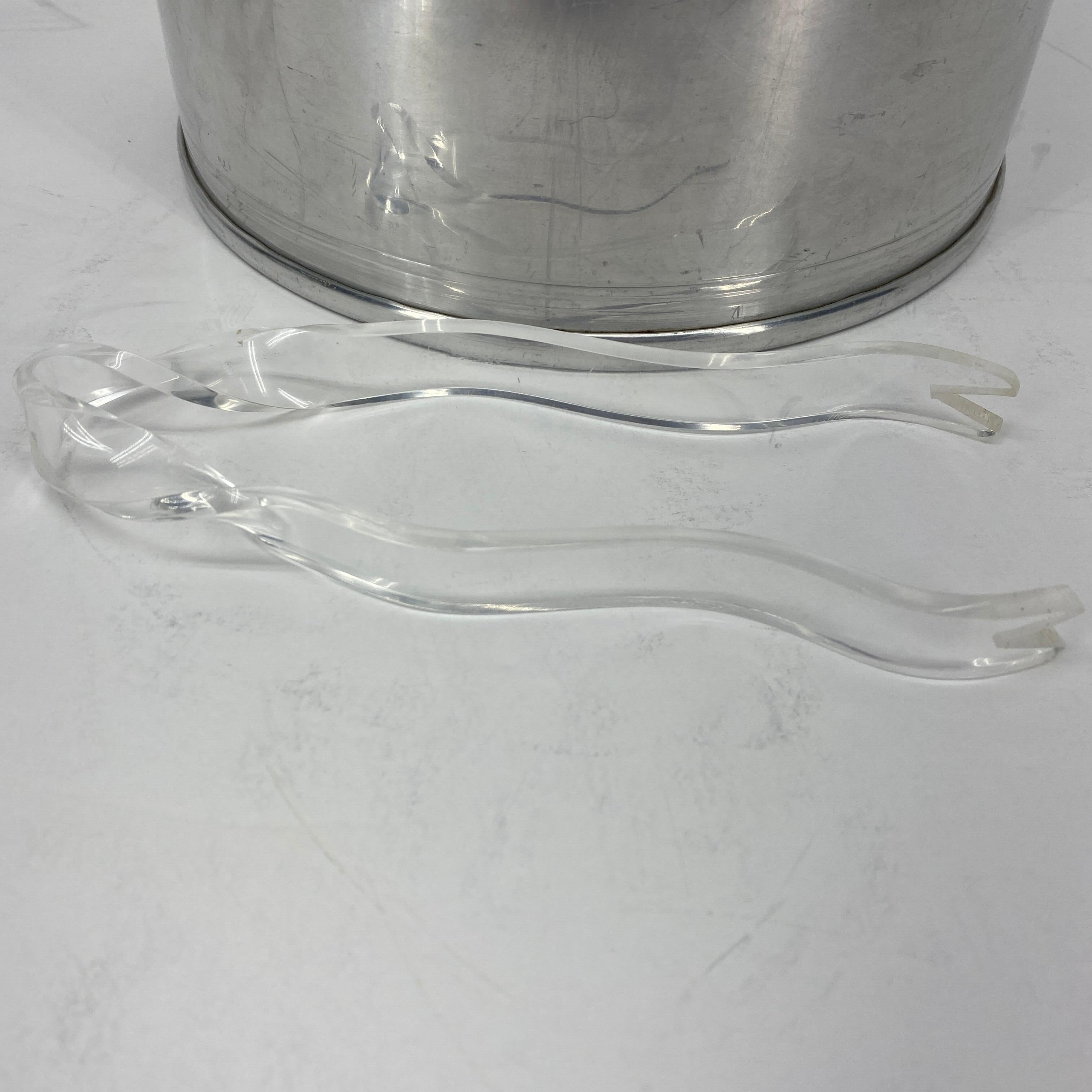Vintage Mid-Century Modern Aluminum and Lucite Ice Bucket and Tongs For Sale 13