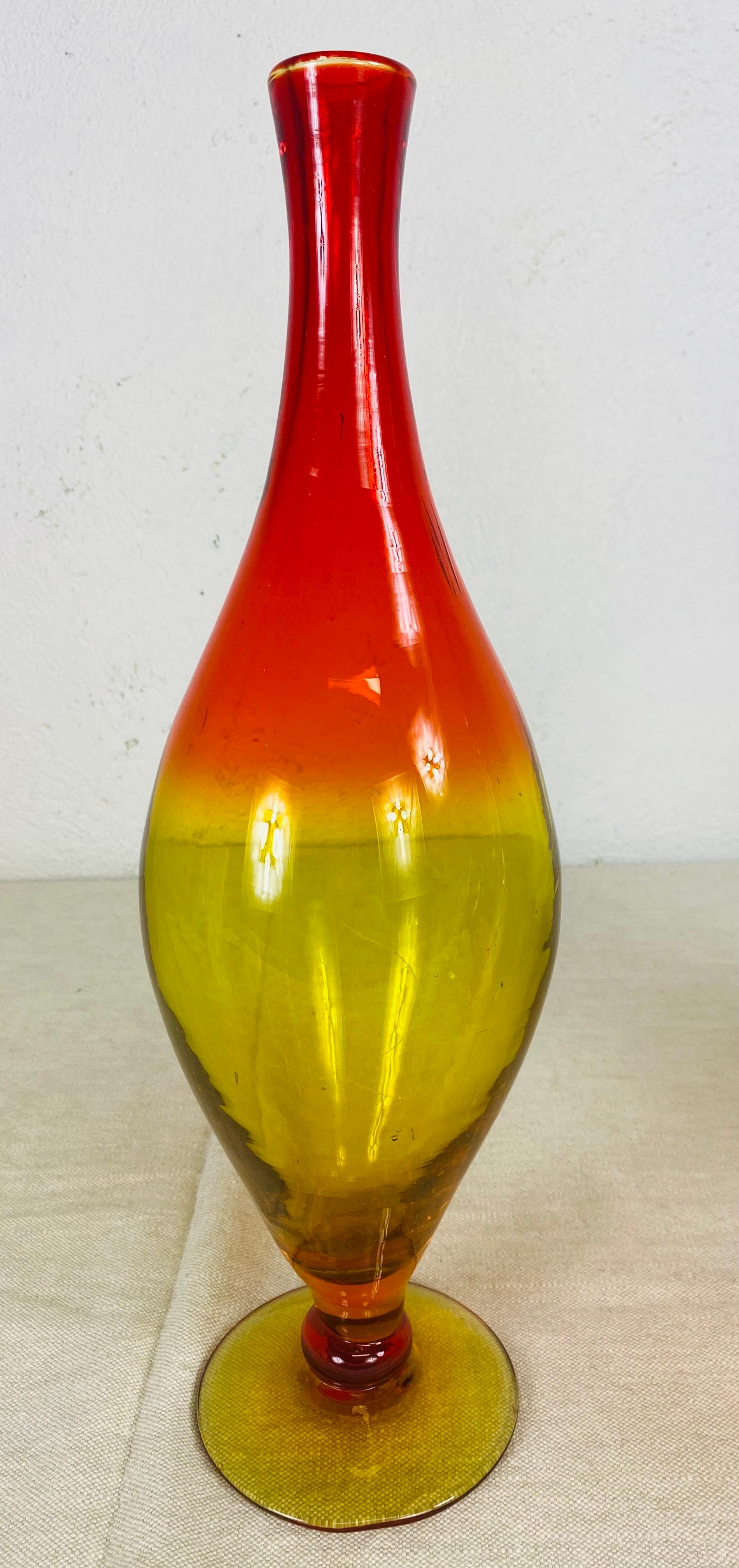 Vintage Midcentury, Modern Ambarina, Bud, Vase by Wayne Husted for Blenko For Sale 1