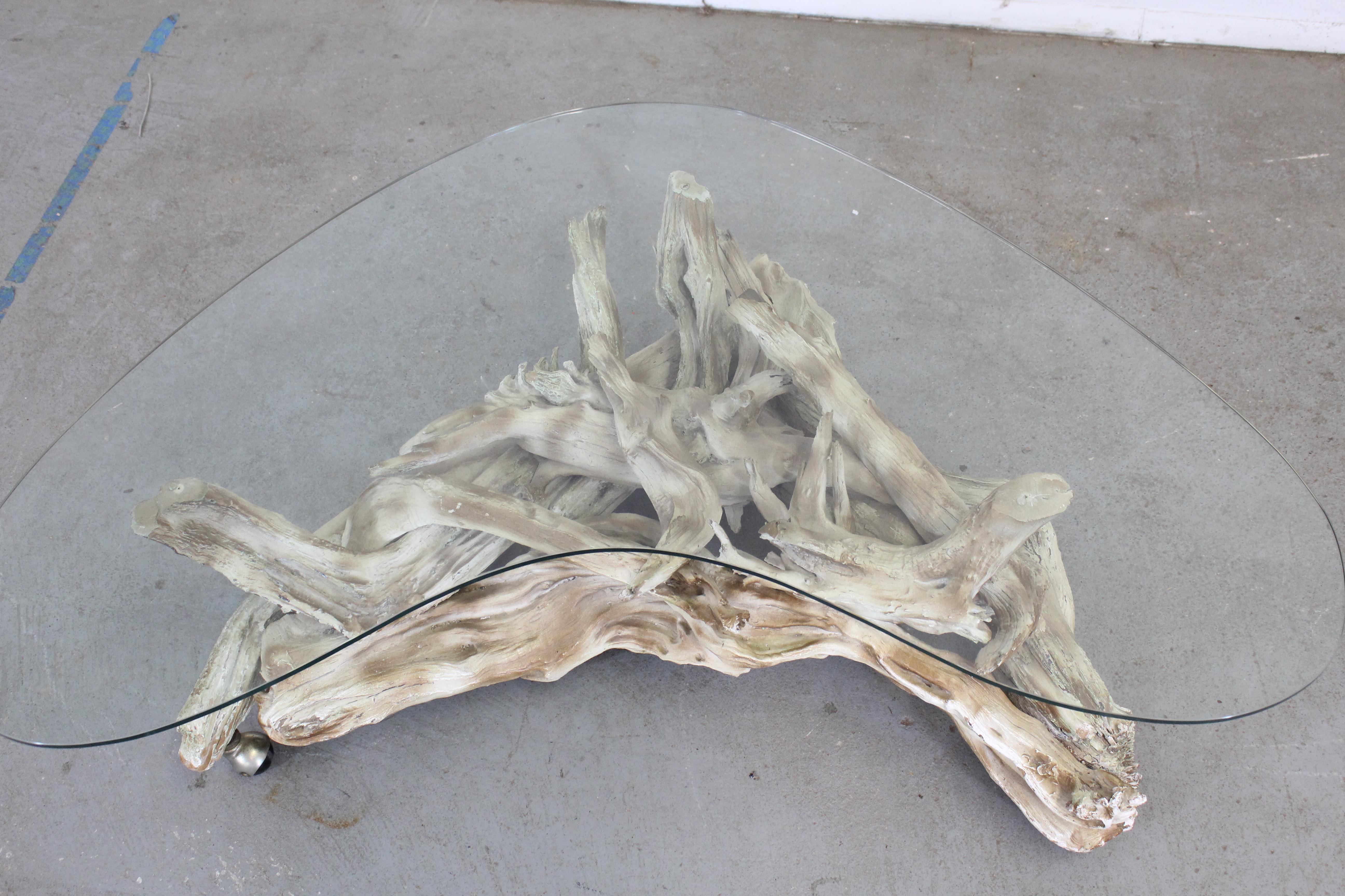 Vintage Mid-Century Modern Amorphous/Biomorphic Glass Driftwood Coffee Table In Good Condition For Sale In Wilmington, DE