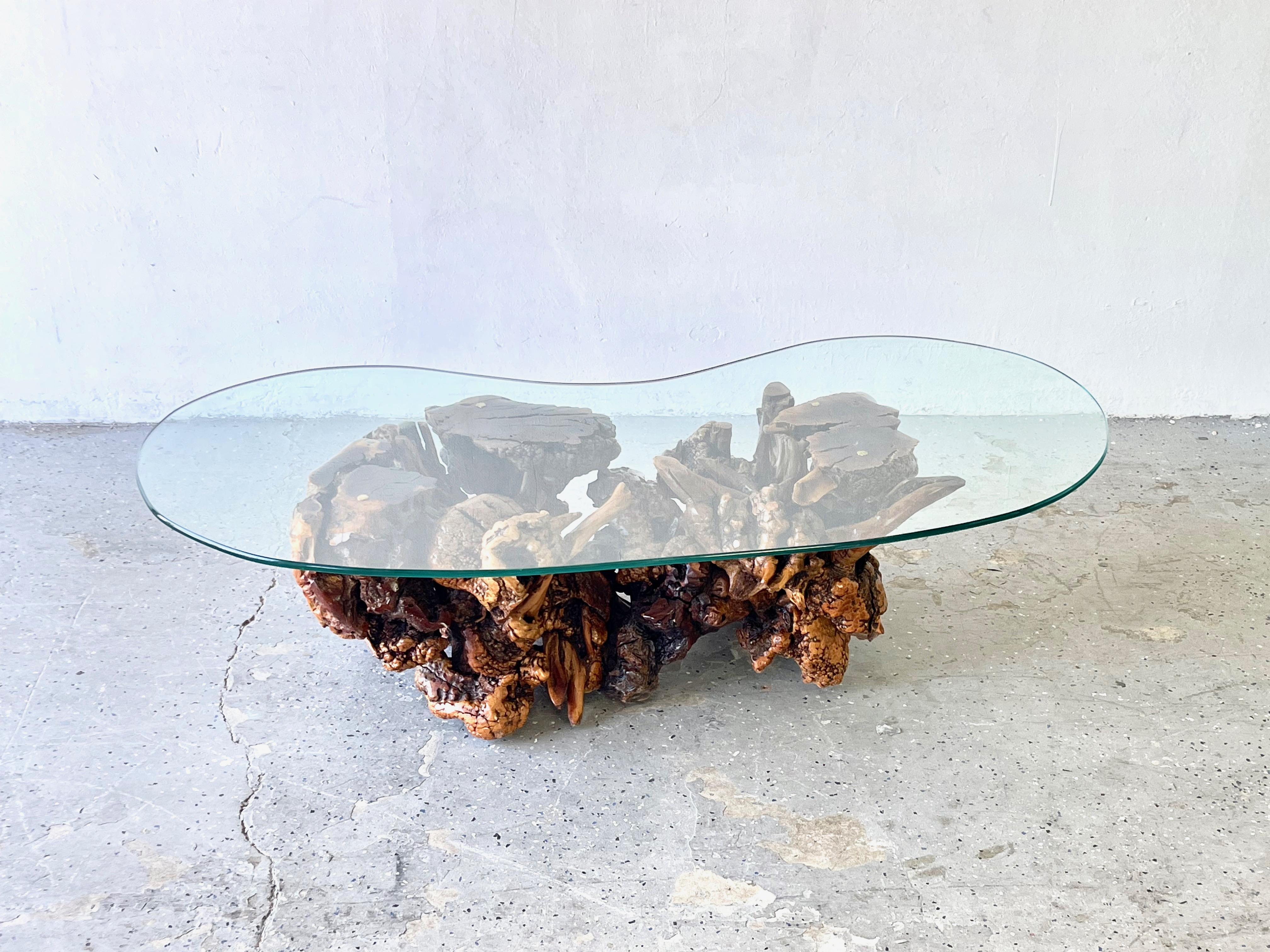 Fin du 20e siècle Table basse vintage en bois flotté en verre amorphe/ biomorphe, moderne du milieu du siècle dernier en vente