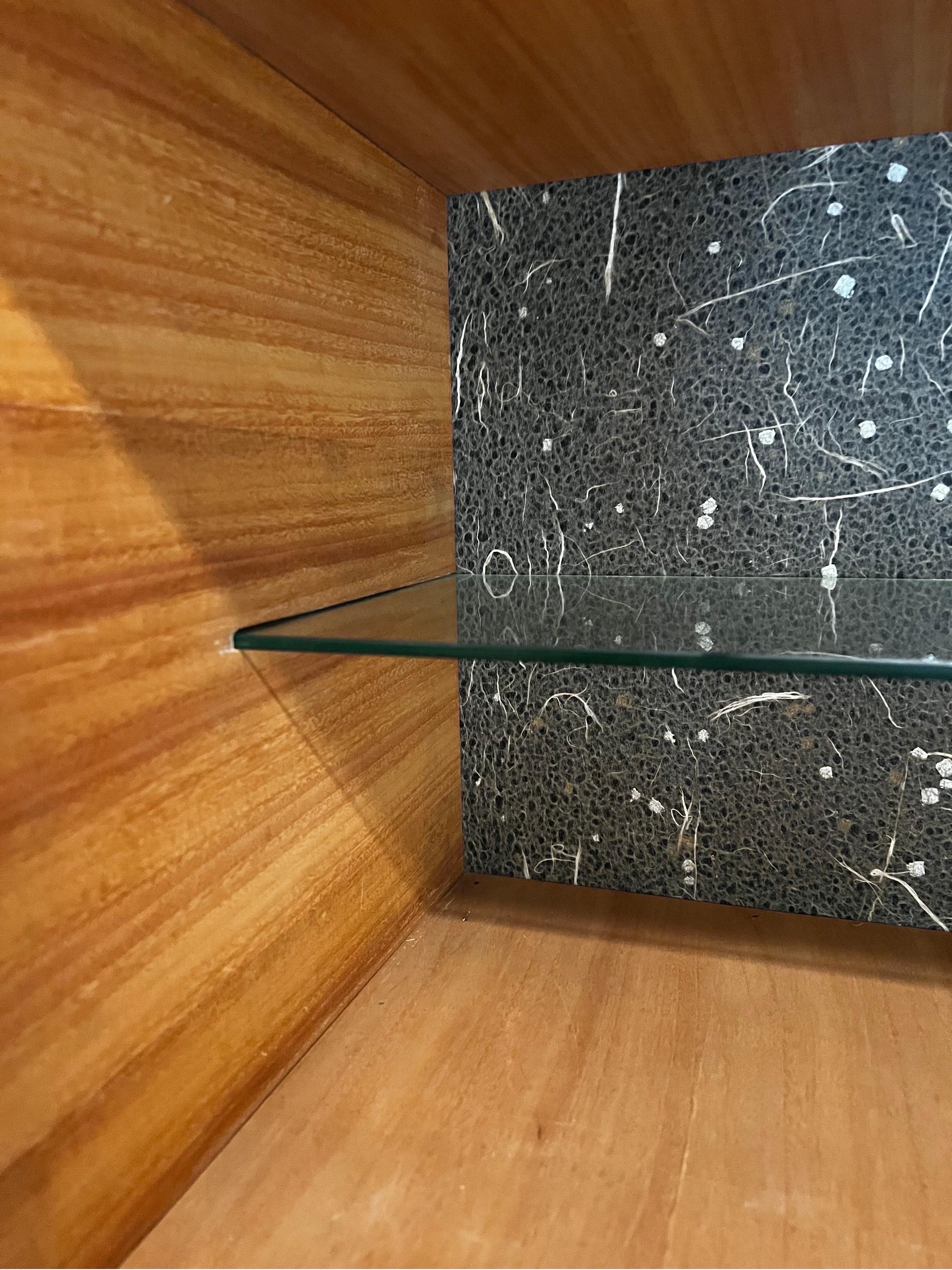 Bois Vieille armoire de bar moderne/Art déco du milieu du siècle dernier en vente