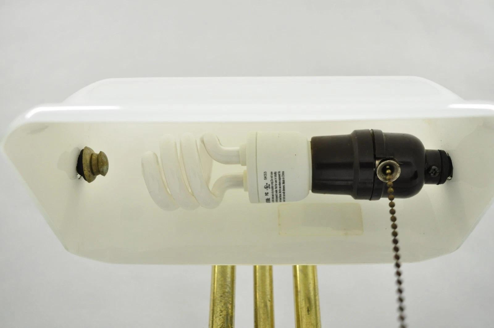 Vintage Mid Century Modern Art Deco Marmor & Messing Bankers Schreibtischlampe w / Schatten im Angebot 5