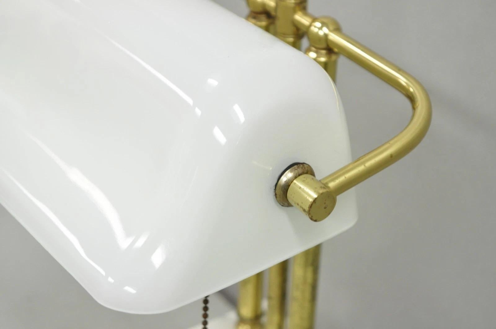Vintage Mid Century Modern Art Deco Marmor & Messing Bankers Schreibtischlampe w / Schatten im Angebot 6