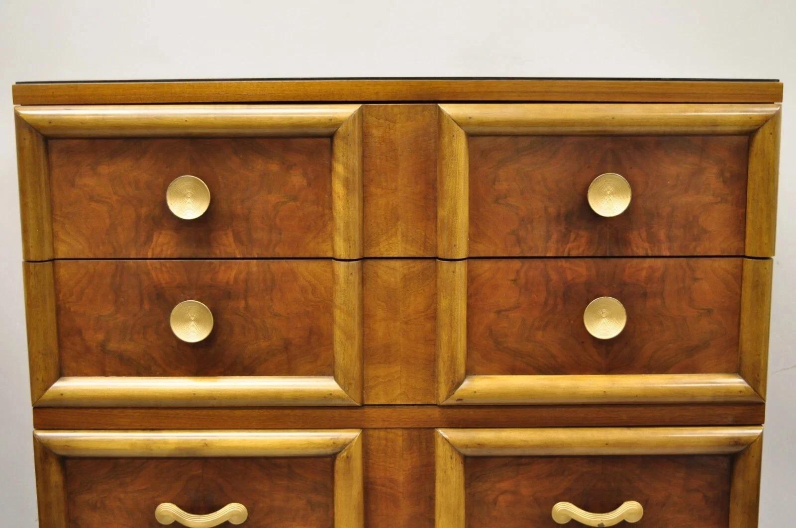 Vintage Mid Century Modern Art Deco Nussbaum Kommode hoch von Joerns Bros im Zustand „Gut“ im Angebot in Philadelphia, PA