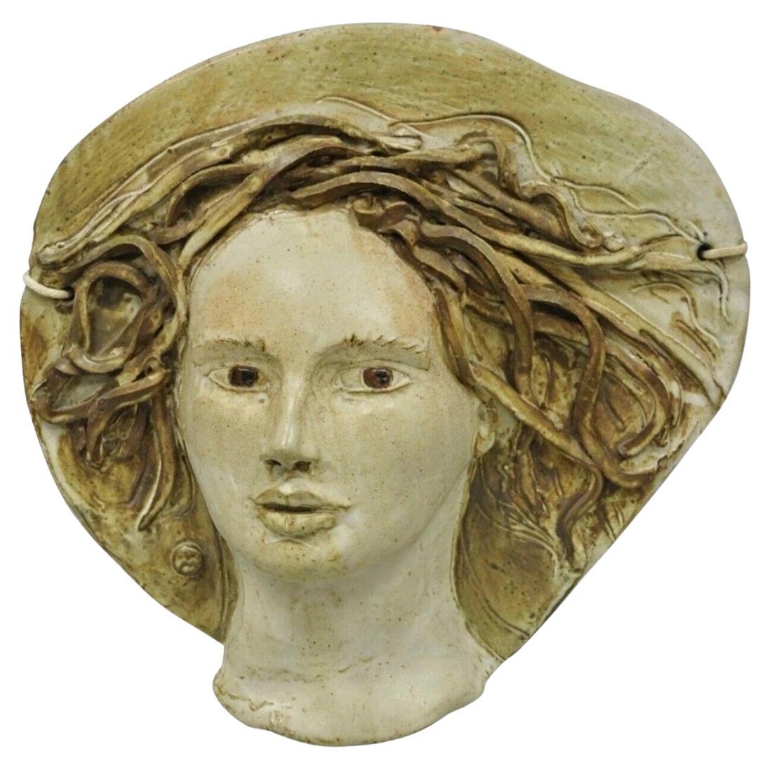 Vintage Mid Century Modern Artisan Studio Crafted Ceramic Self-Portrait Wandkunst