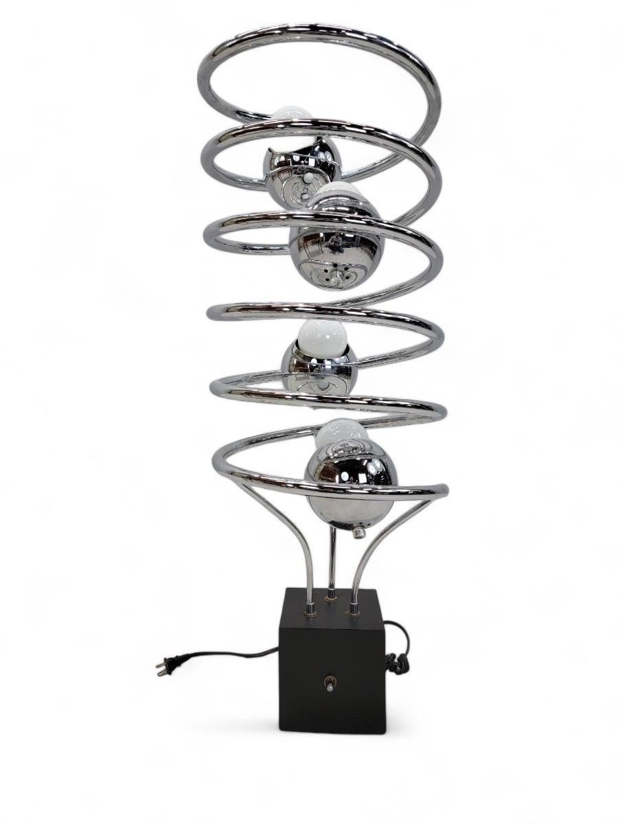 Lampadaire de table abstrait chromé atomique de l'ère spatiale moderne du milieu du siècle dernier en vente 2