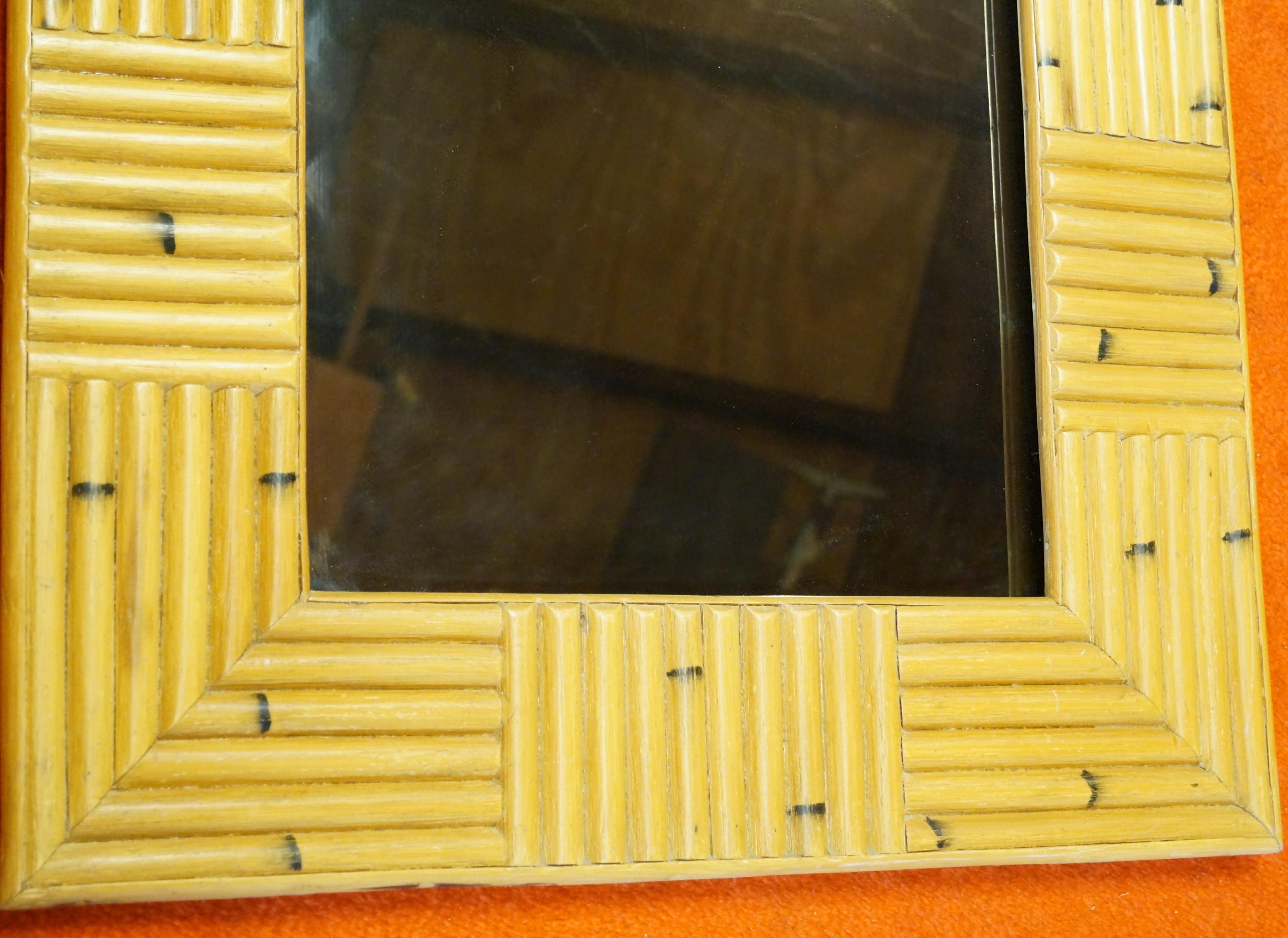 Espejo Vintage Mid Century Modern Bambú Ratán Bronce Estadounidense en venta