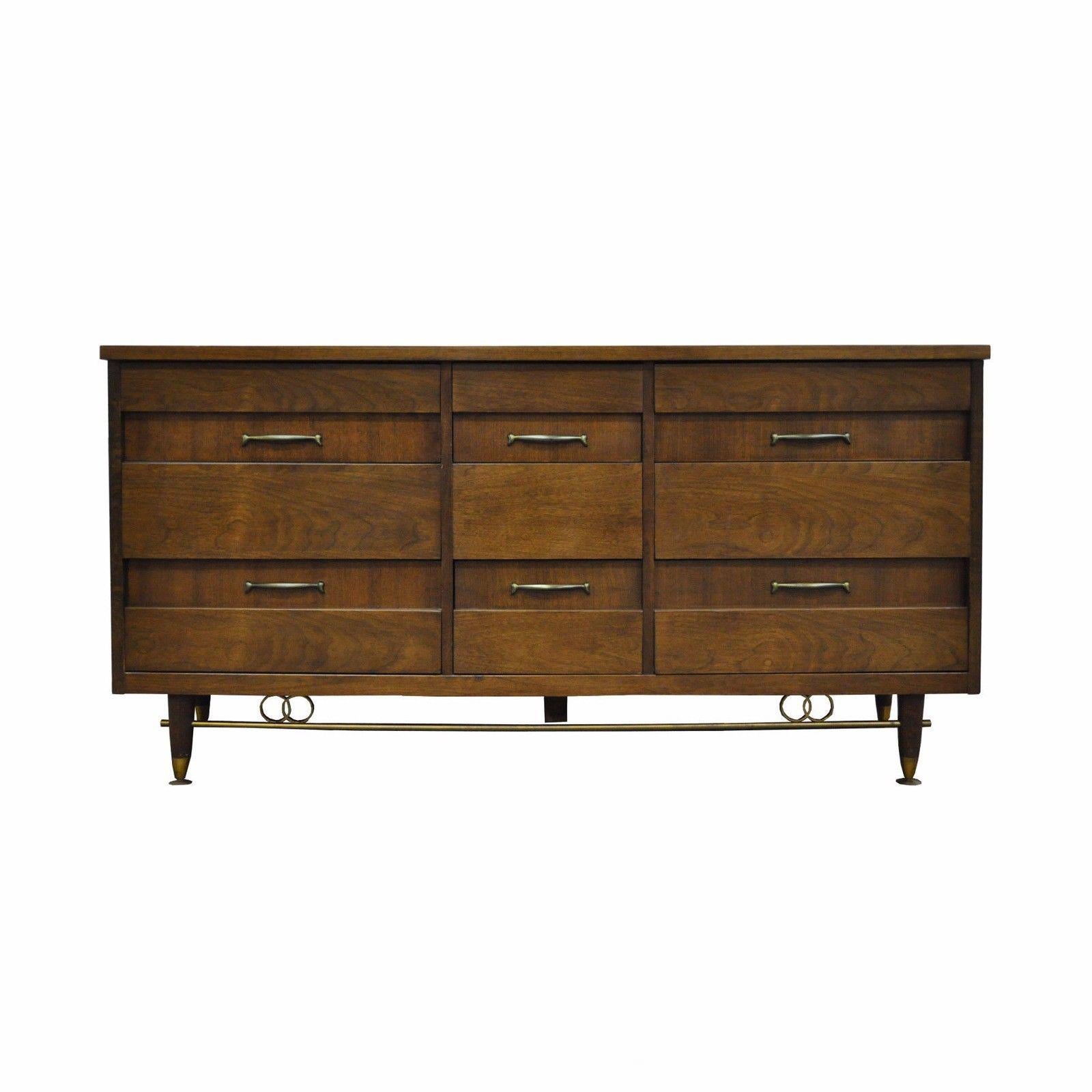 Vintage Bassett Armoire almoire