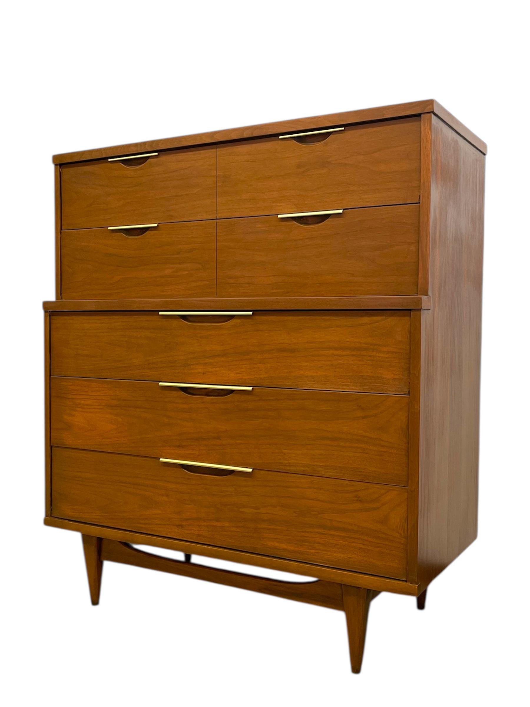 Vintage Mid Century Modern Bedroom Dresser Set -Kent Coffey Tableau Collection For Sale 2