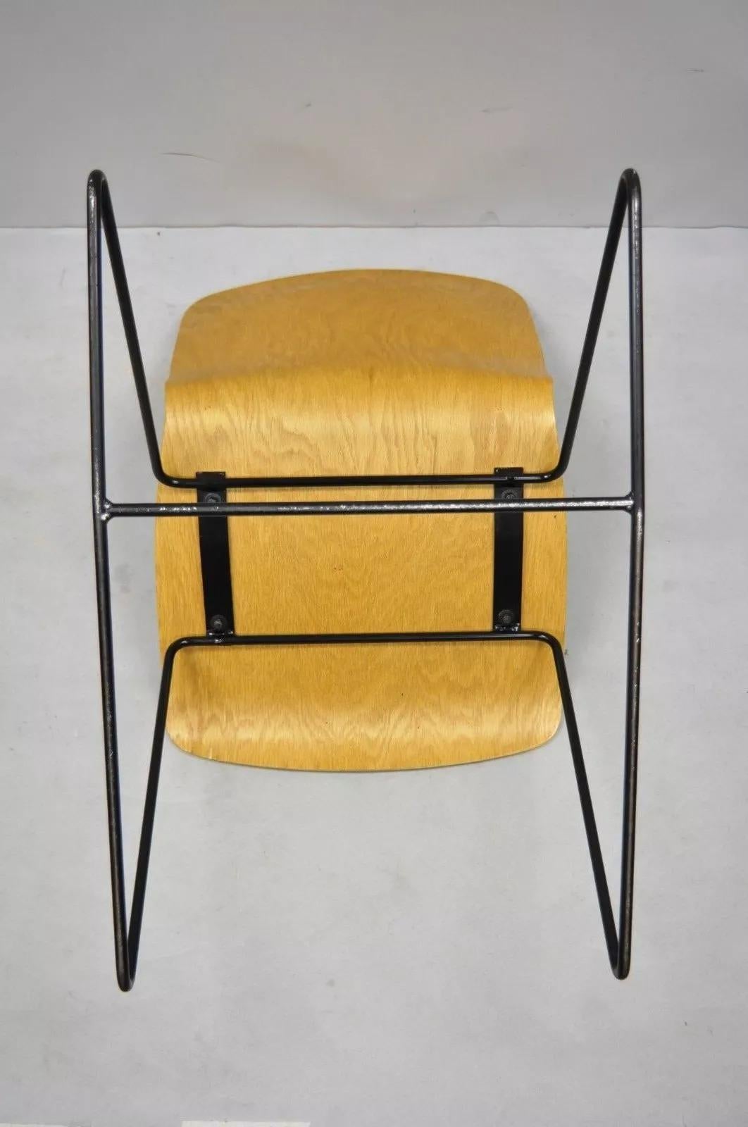 Vintage Mid Century Modern Bent Plywood Iron Base Tilt Back Side Chair im Angebot 1