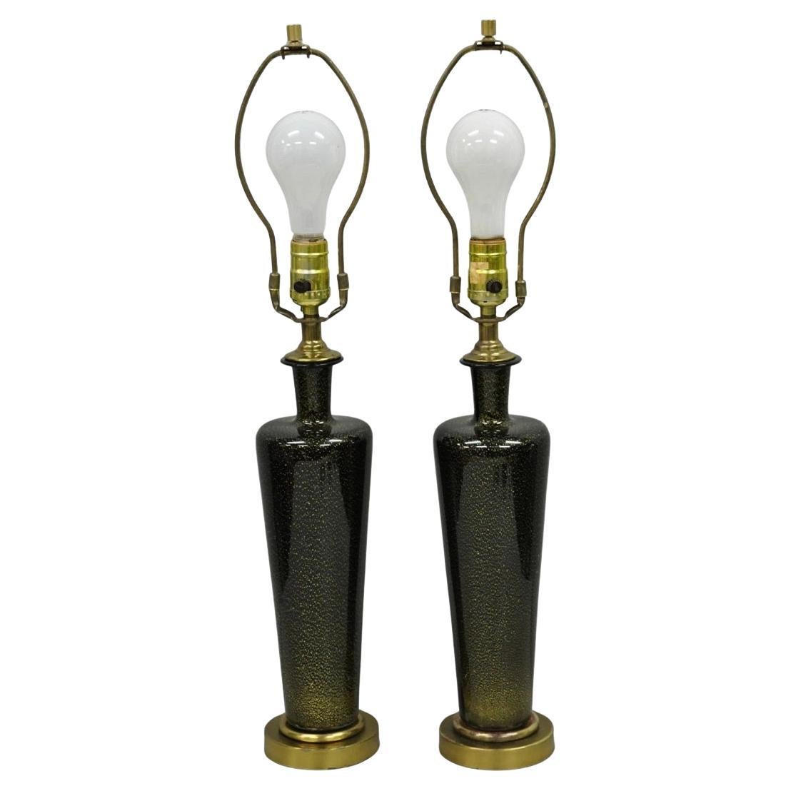 Paire de lampes de table Urne en verre noir et mouchetures d'or Vintage Mid Century Modern en vente