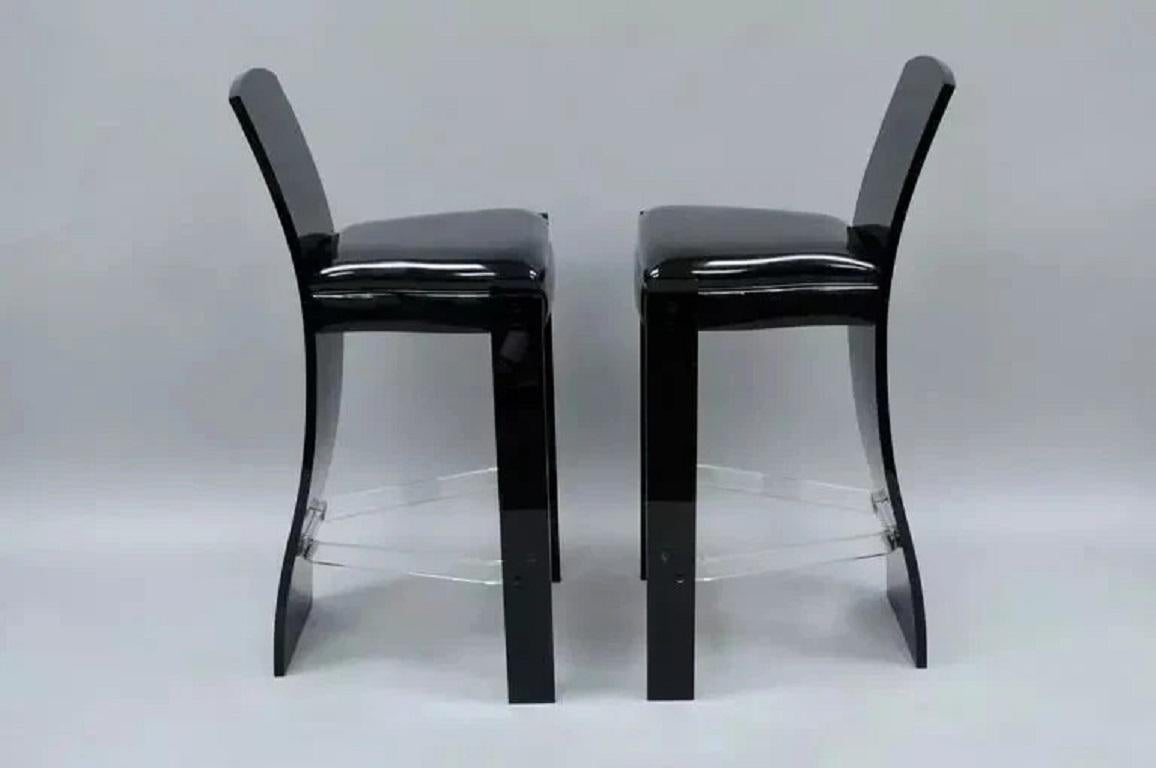 Vintage Mid Century Modern Black Lucite Sculptural Bar Stool Chair by Hill, Pair In Good Condition For Sale In Philadelphia, PA