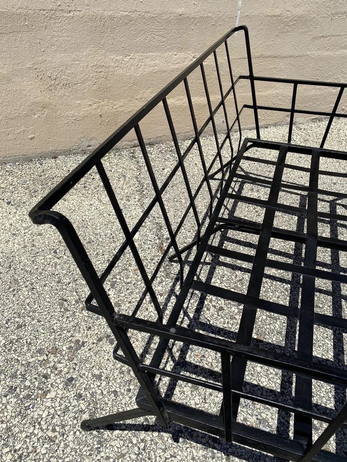 Vintage Mid Century Modern Black Wrought Iron Arthur Umanoff Style Sofa In Good Condition For Sale In Philadelphia, PA