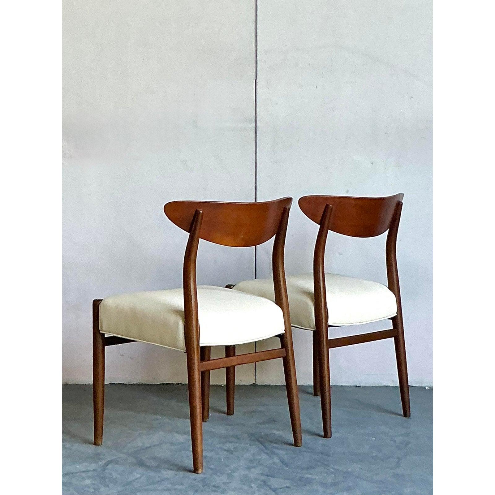 American Vintage Mid-Century Modern Blade Back Dining Chairs - A Pair For Sale