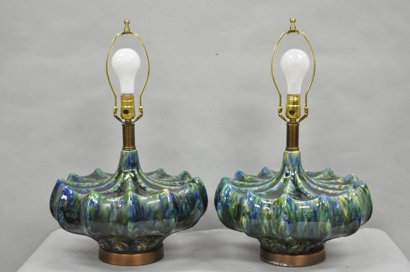 Lampes de table en céramique bleue et verte Vintage Mid Century Modern by Modernera - une paire en vente 5