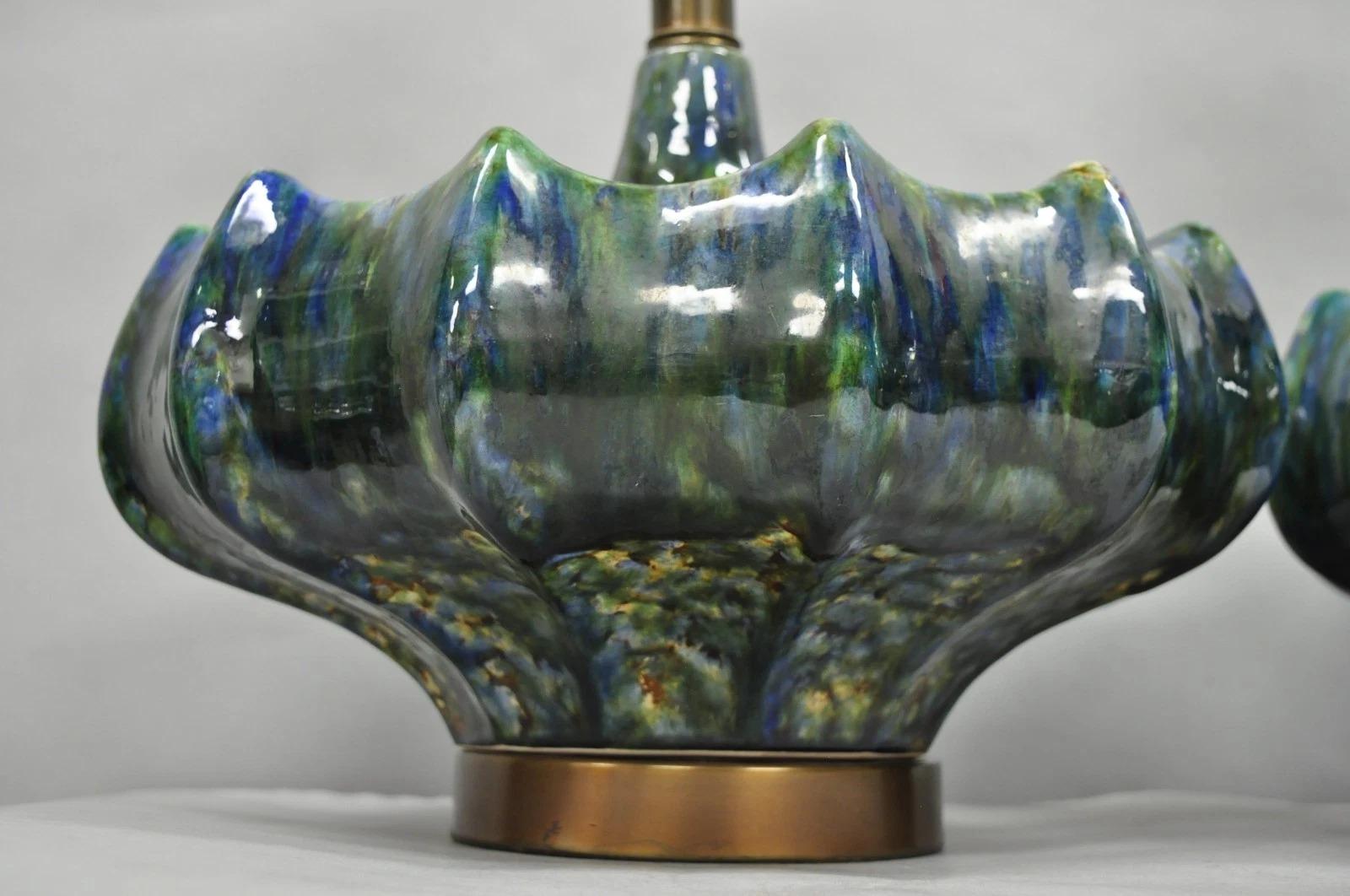 Inconnu Lampes de table en céramique bleue et verte Vintage Mid Century Modern by Modernera - une paire en vente