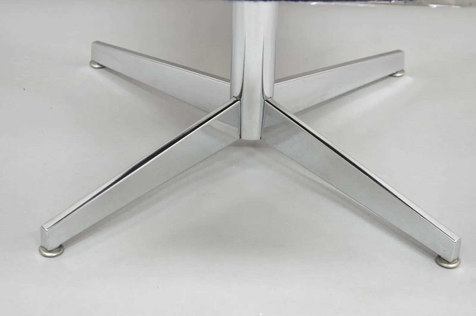 Vintage Mid Century Modern Blue Upholstered Chrome Swivel Base Club Arm Chair In Good Condition For Sale In Philadelphia, PA