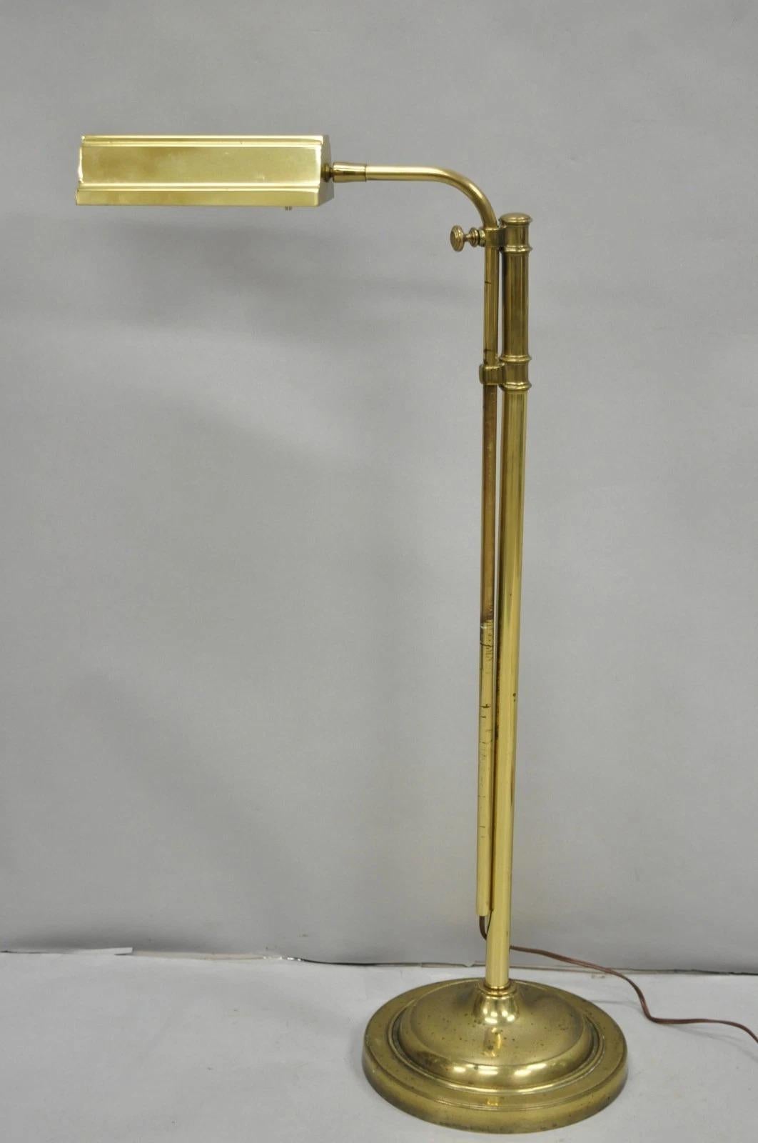 Vintage Mid Century Modern Brass Adjustable Task Pharmacy Reading Floor Lamp (lampada da terra per farmacia) in vendita 8