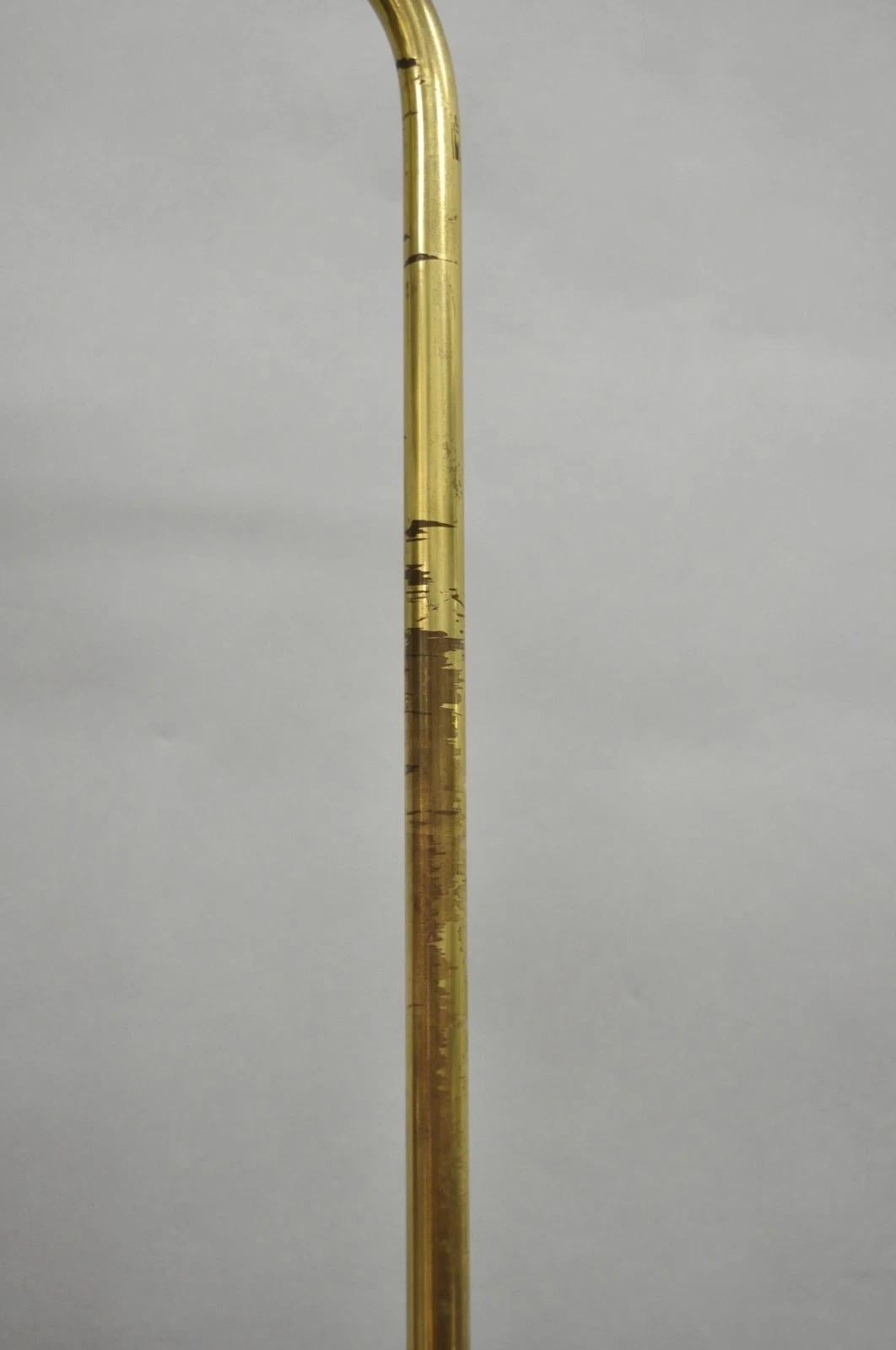 Vintage Mid Century Modern Brass Adjustable Task Pharmacy Reading Floor Lamp (lampada da terra per farmacia) in vendita 3