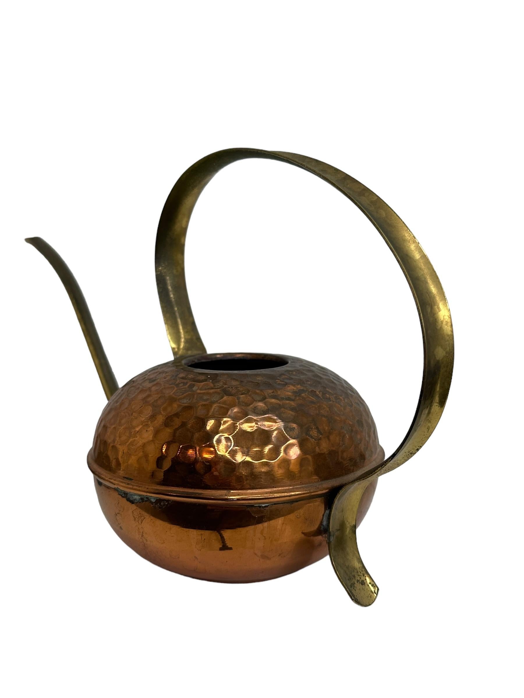 Vintage Mid-Century Modern Brass Copper Watering Can, 1950s For Sale 1