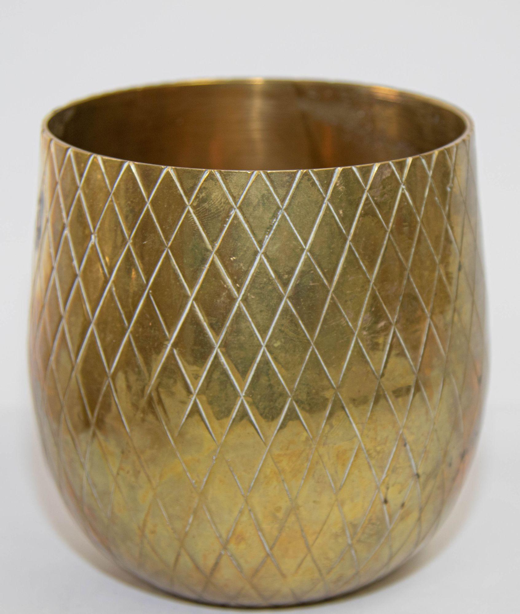Vintage Mid-Century Modern Brass Pineapple Ice Bucket 4