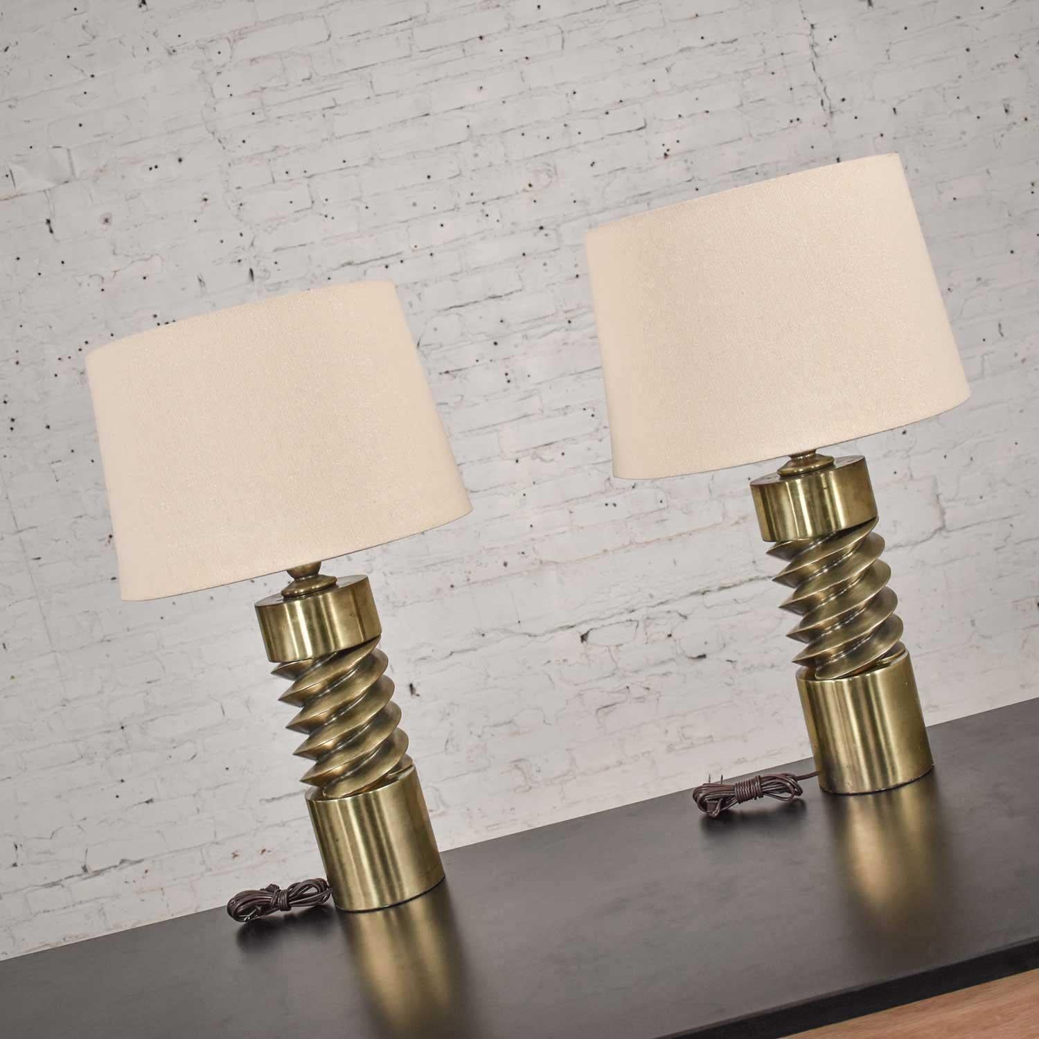 Vintage Mid-Century Modern Brass Plated Corkscrew Table Lamps New Shades a Pair 7