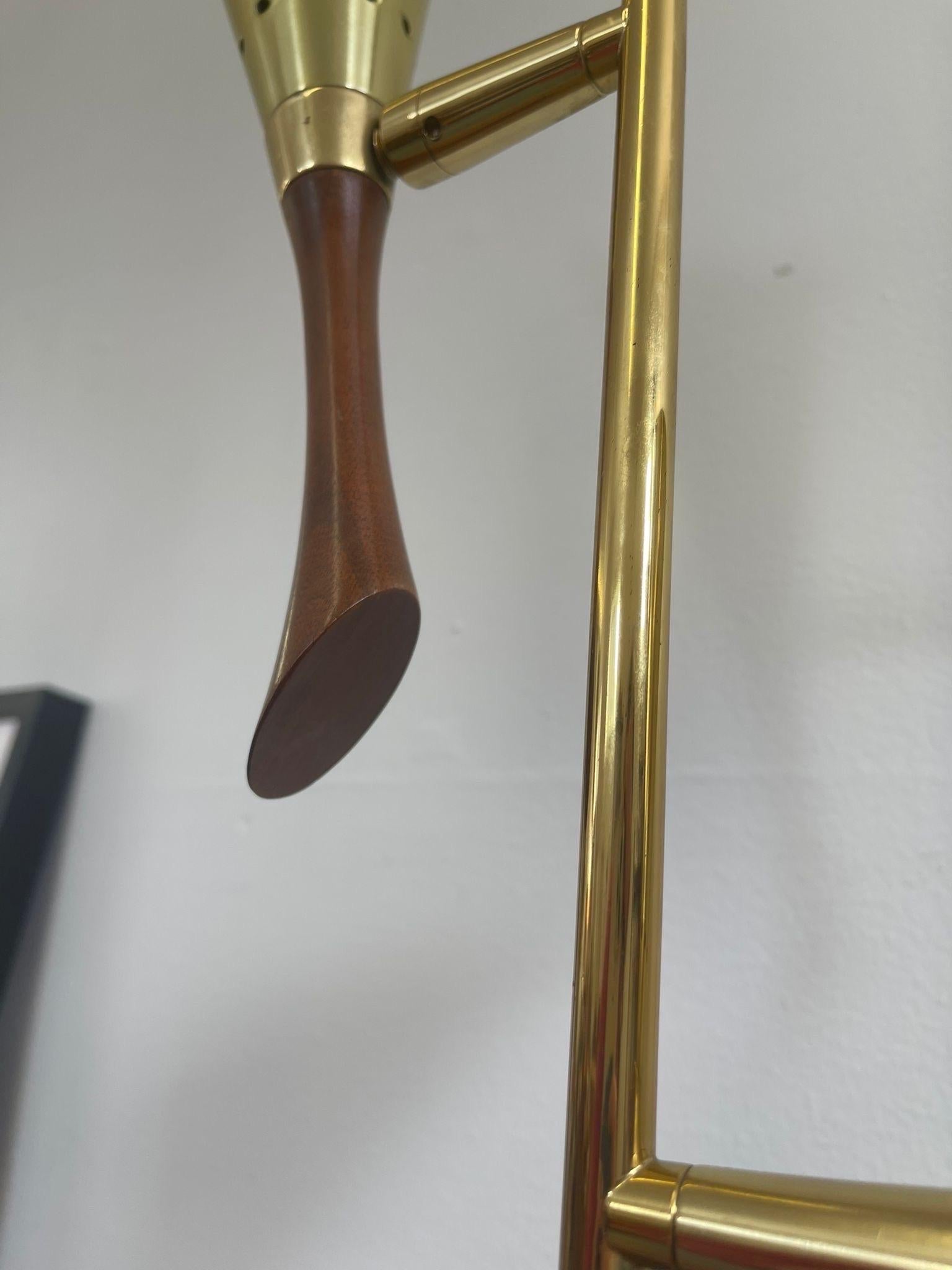 Vintage Mid Century Modern Brass Tone Atomic Shaped Lamp 3