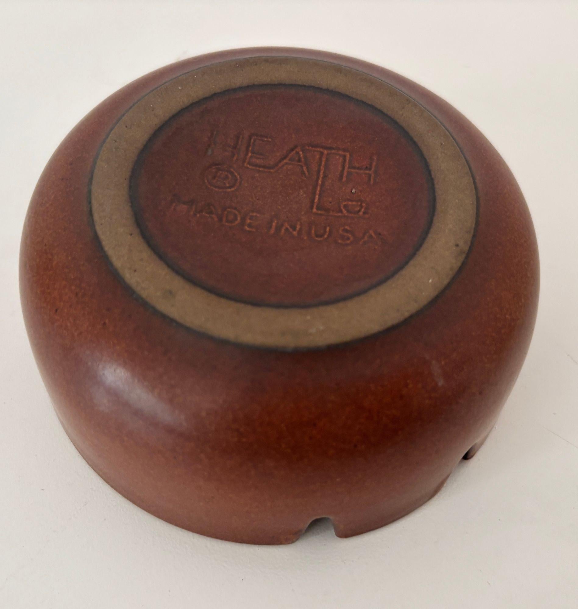 Vintage Mid-Century Modern Braun Keramik Aschenbecher von Edith Heath im Zustand „Gut“ im Angebot in North Hollywood, CA