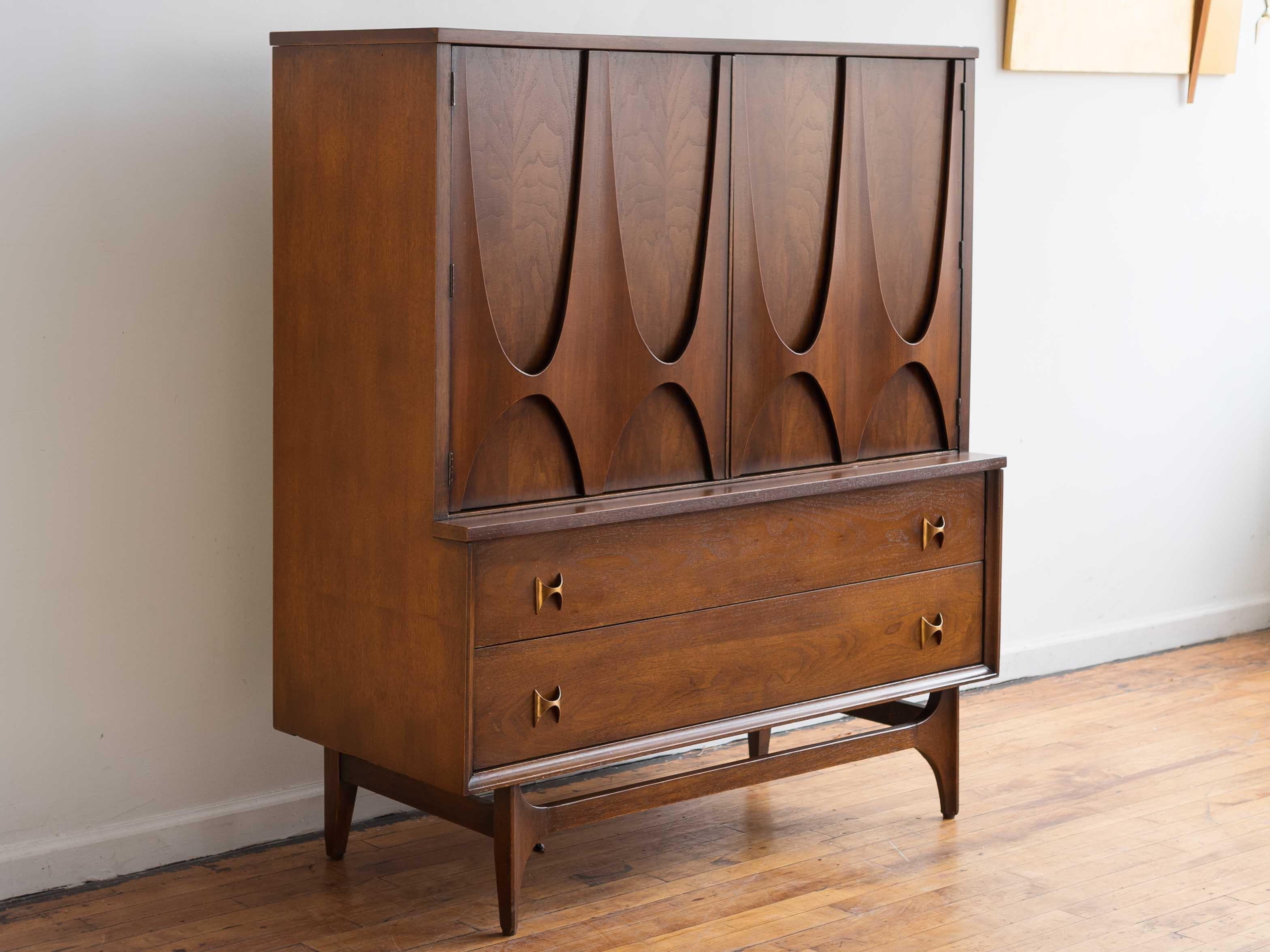 Vintage Mid Century Modern Broyhill Brasilia Gentleman's Chest 2