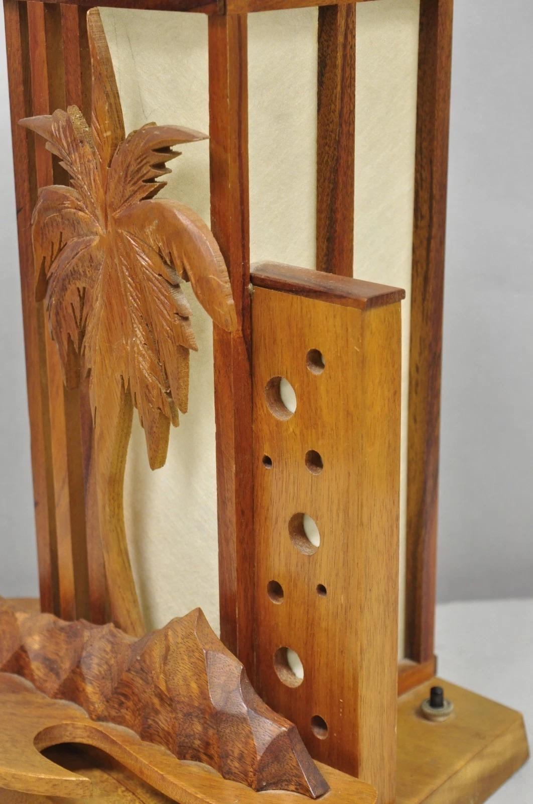 Vintage Mid Century Modern Carved Hawaiian Koa Wood Palm Tree Tiki Table Lamp en venta 2