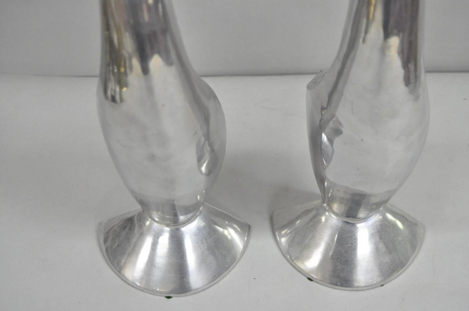 Vintage Mid Century Modern Cast Aluminum Silver Giraffe Sculptures - a Pair in vendita 3