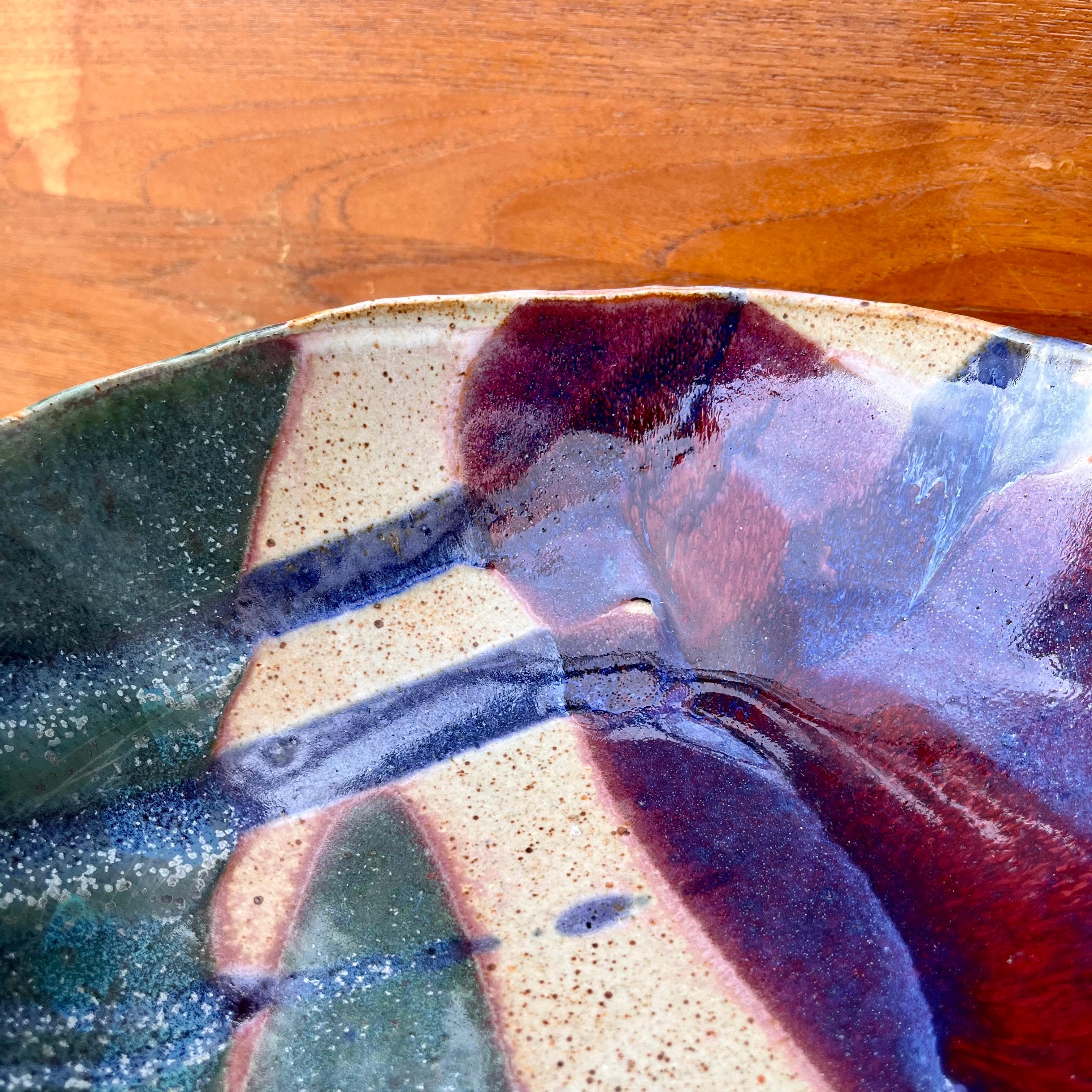 Vintage Mid Century Modern Ceramic Studio Signed Stamped Pottery Bowl.  en vente 3