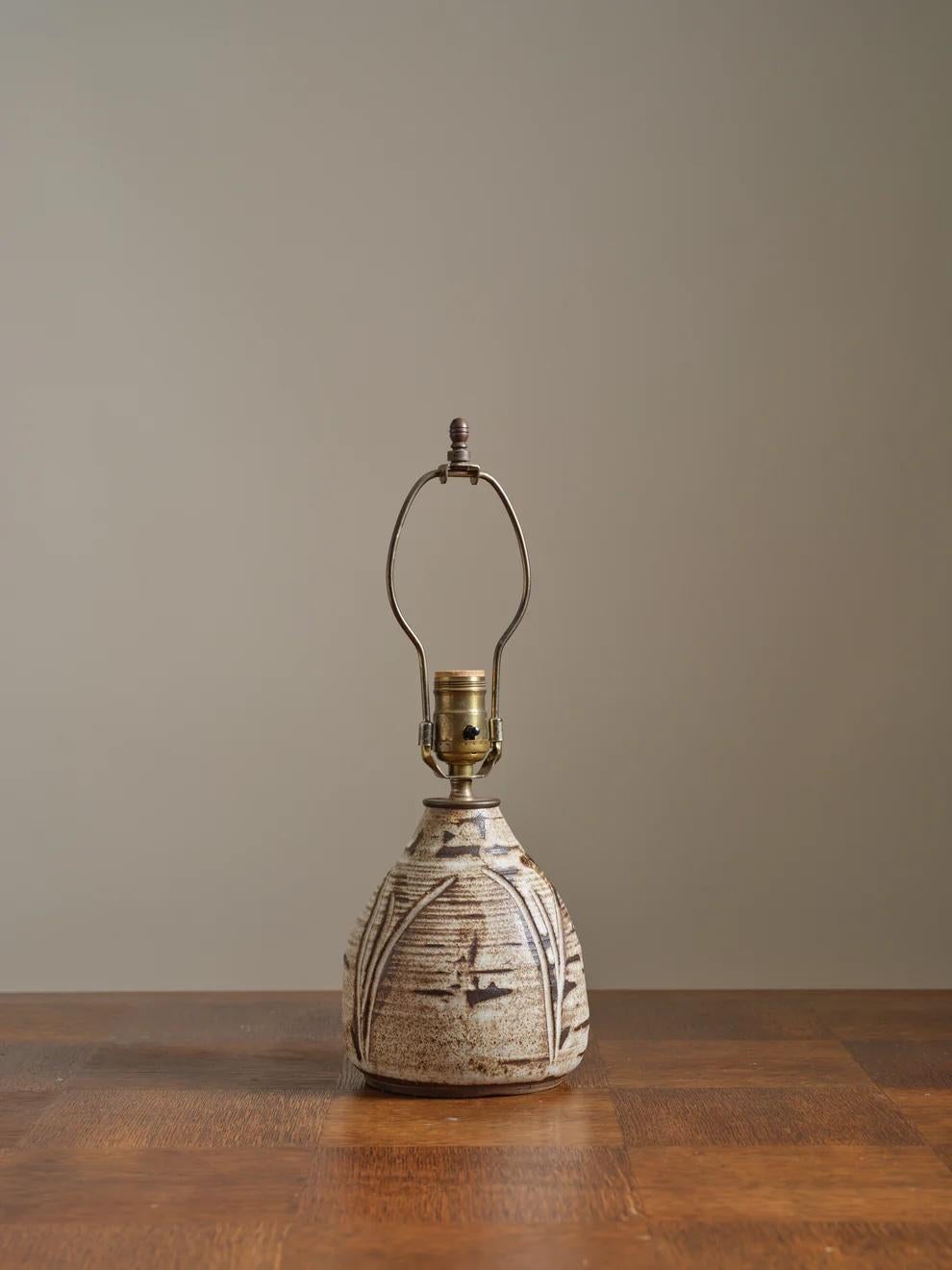 Inconnu Vintage Mid-Century Modern Ceramic Table Lamp Base 3 en vente