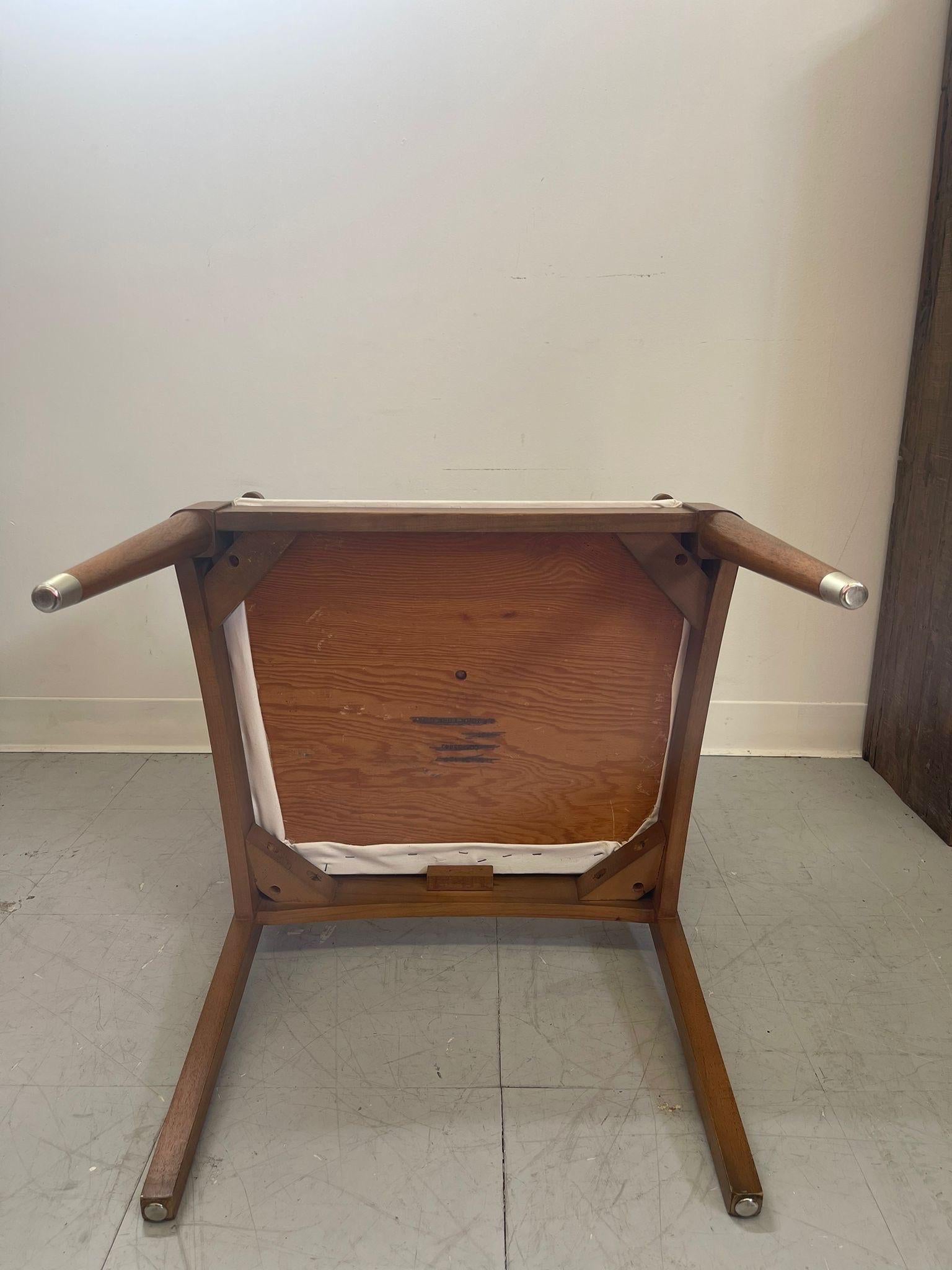 Moderner Vintage-Stuhl aus der Mitte des Jahrhunderts mit Rattanrückenlehne im Angebot 3