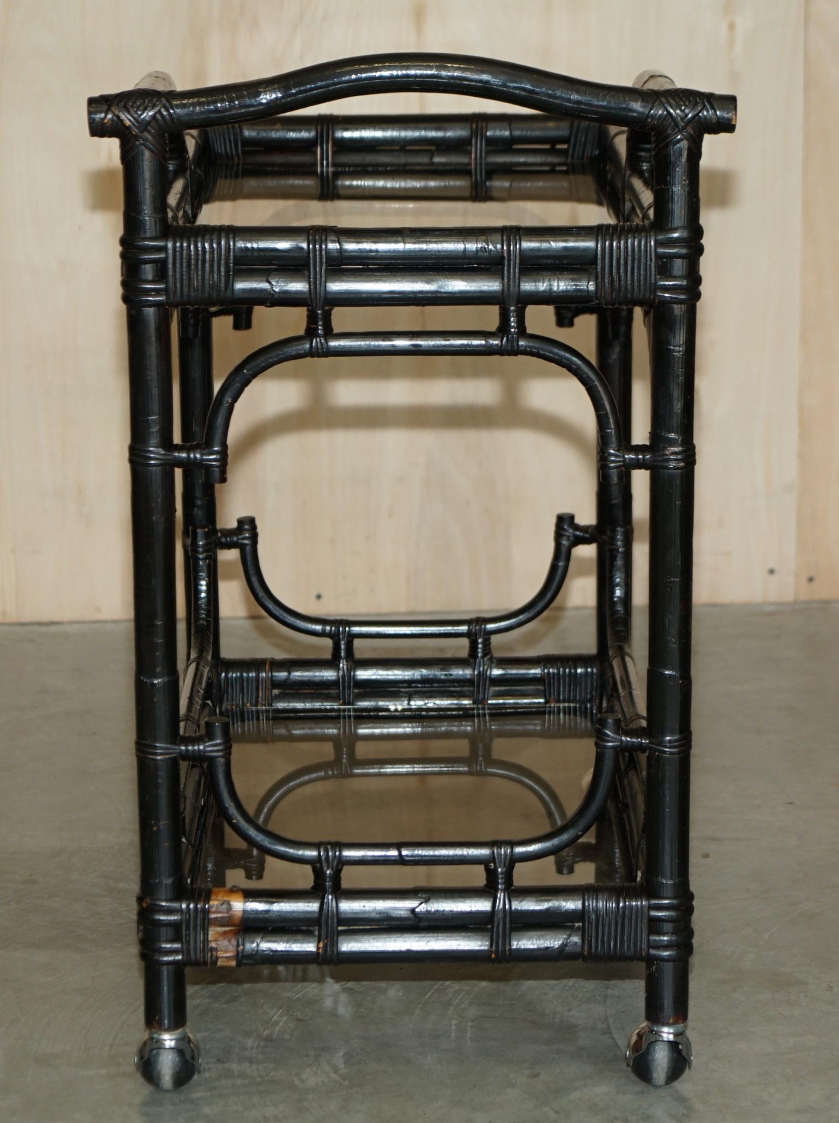 Vintage Mid Century Modern Chinese Ebonised Drinks Serving Trolley Bamboo Frame For Sale 7