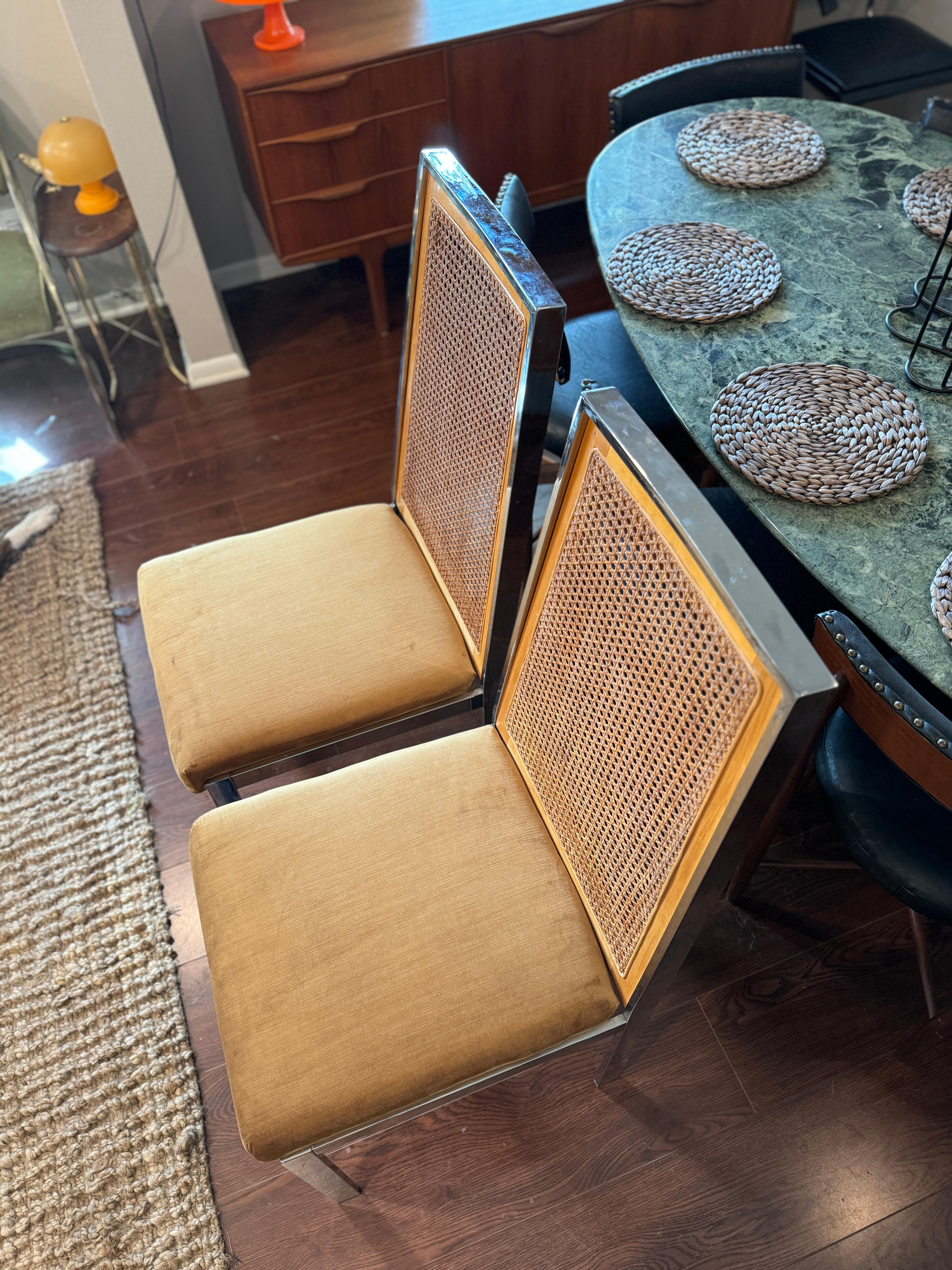 Chaises chromées vintage du milieu du siècle dernier avec dossier en rotin, circa 1960s en vente 5