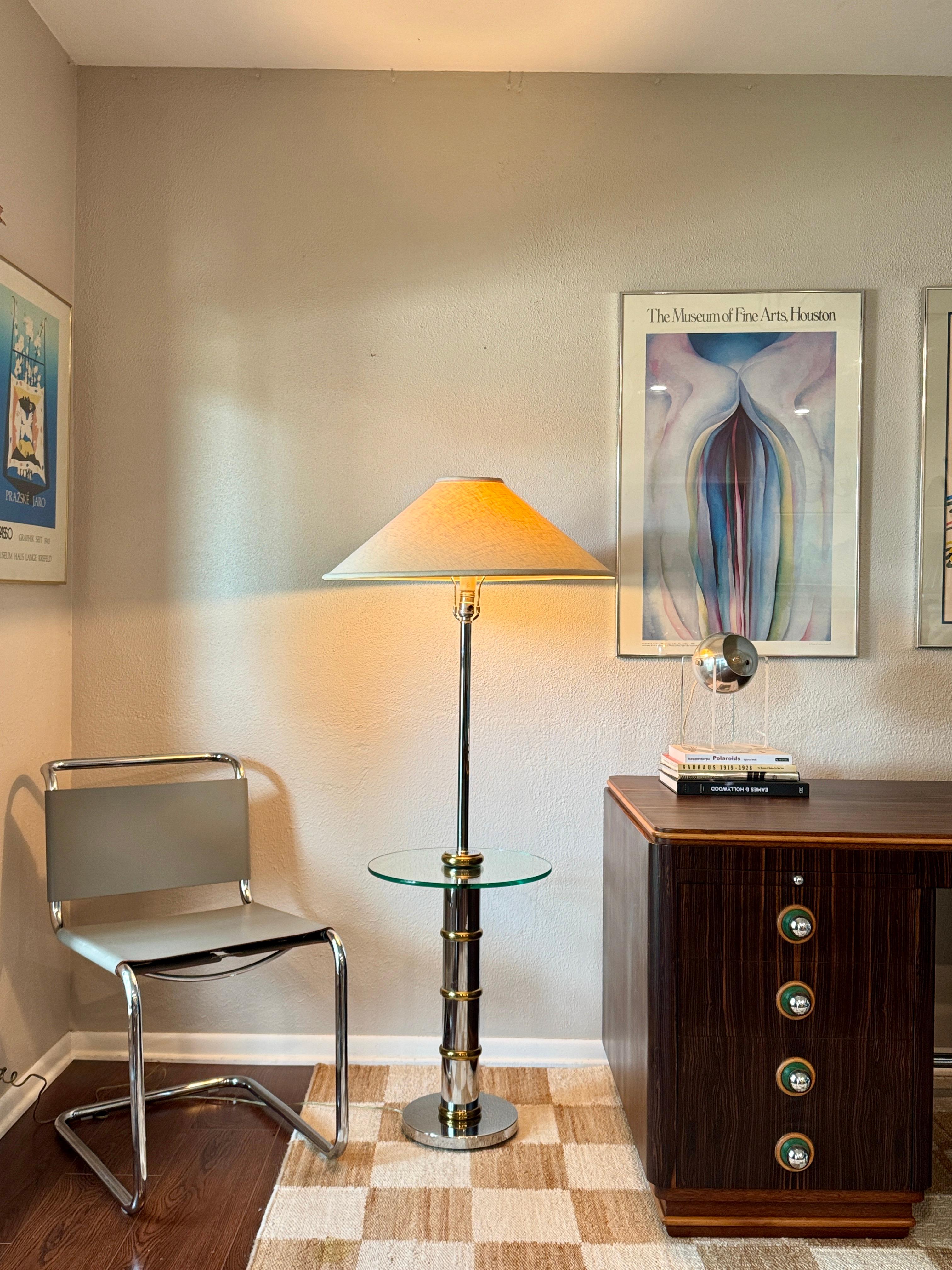 Vintage mid century modern chrome lampadaire avec une table en verre, circa 1960s. en vente 6