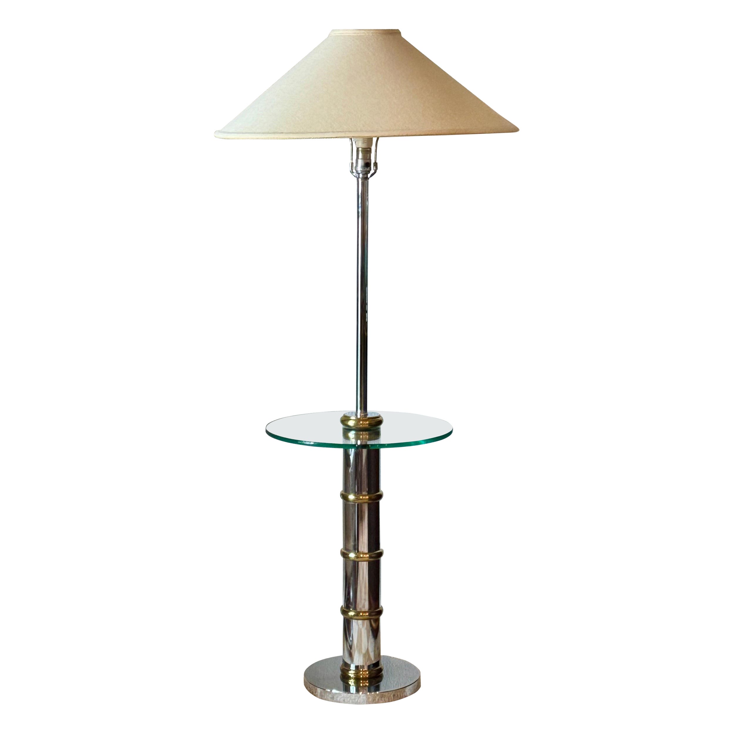 Vintage mid century modern chrome lampadaire avec une table en verre, circa 1960s. en vente