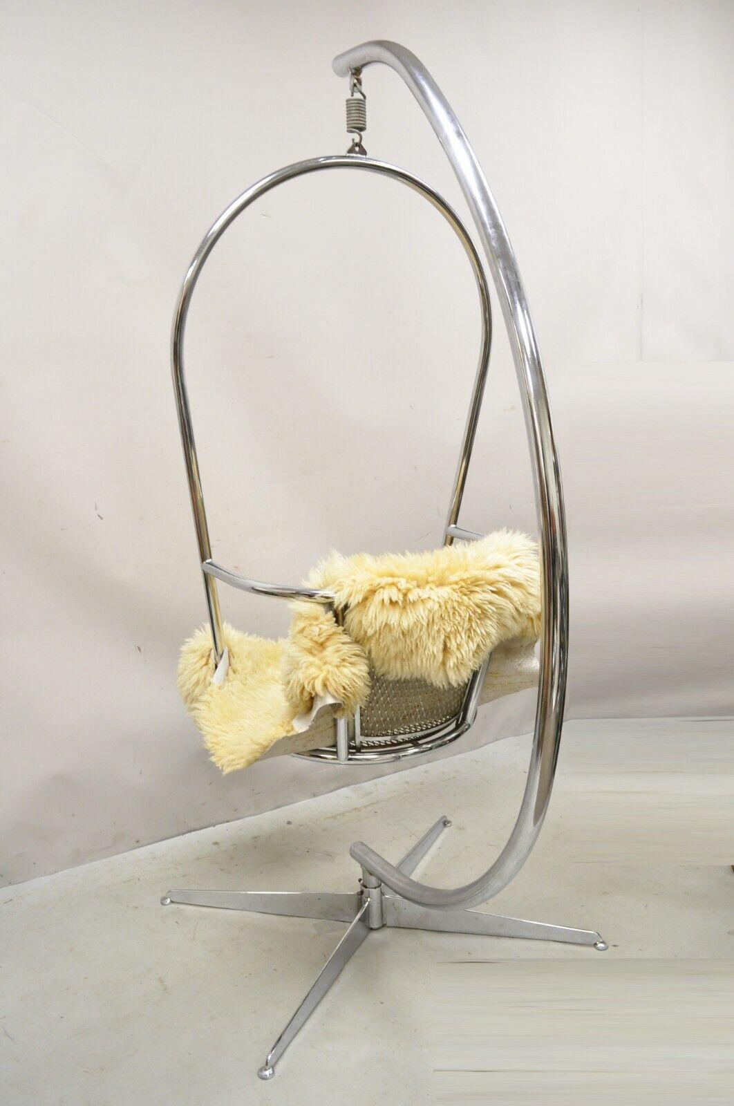 Vintage Mid-Century Modern Chrome Frame Hanging Basket Metal Egg Lounge Chair For Sale 8