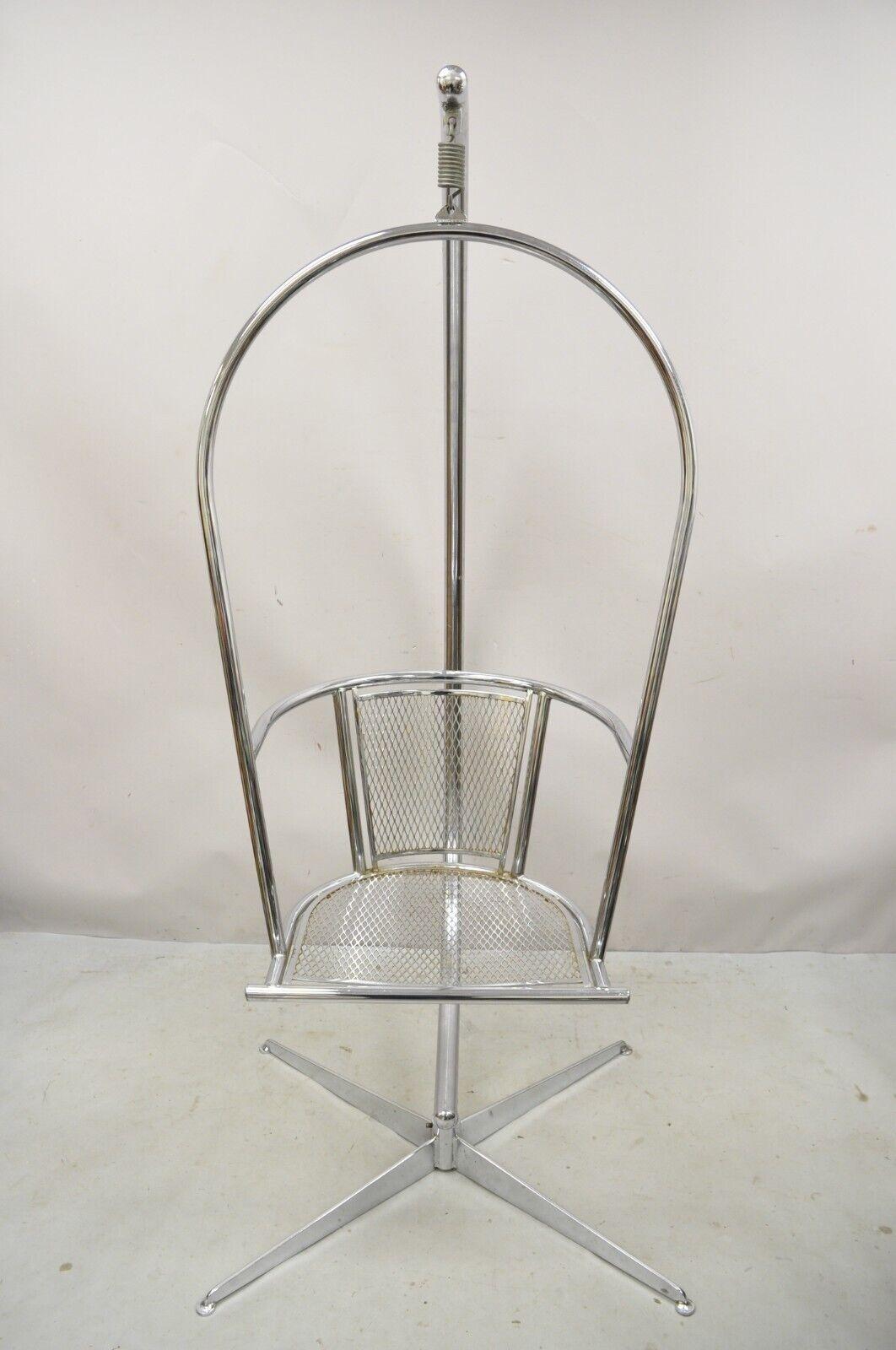 Vintage Mid-Century Modern Chrome Frame Hanging Basket Metal Egg Lounge Chair In Good Condition In Philadelphia, PA