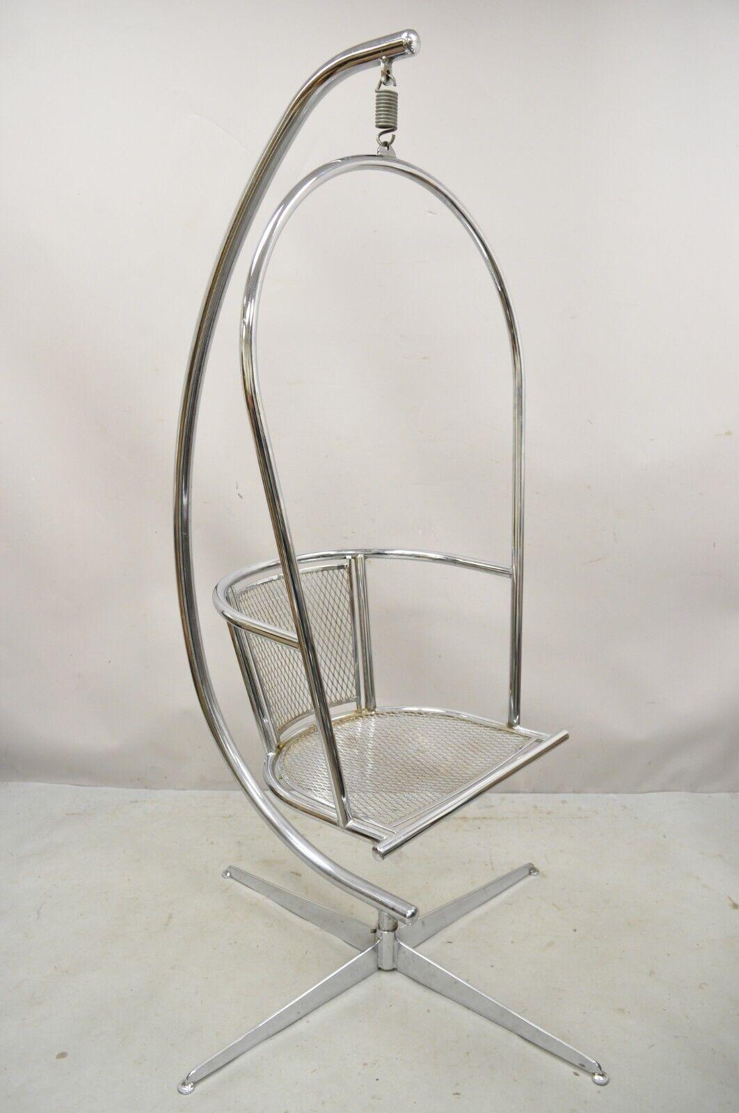 Vintage Mid-Century Modern Chrome Frame Hanging Basket Metal Egg Lounge Chair For Sale 1