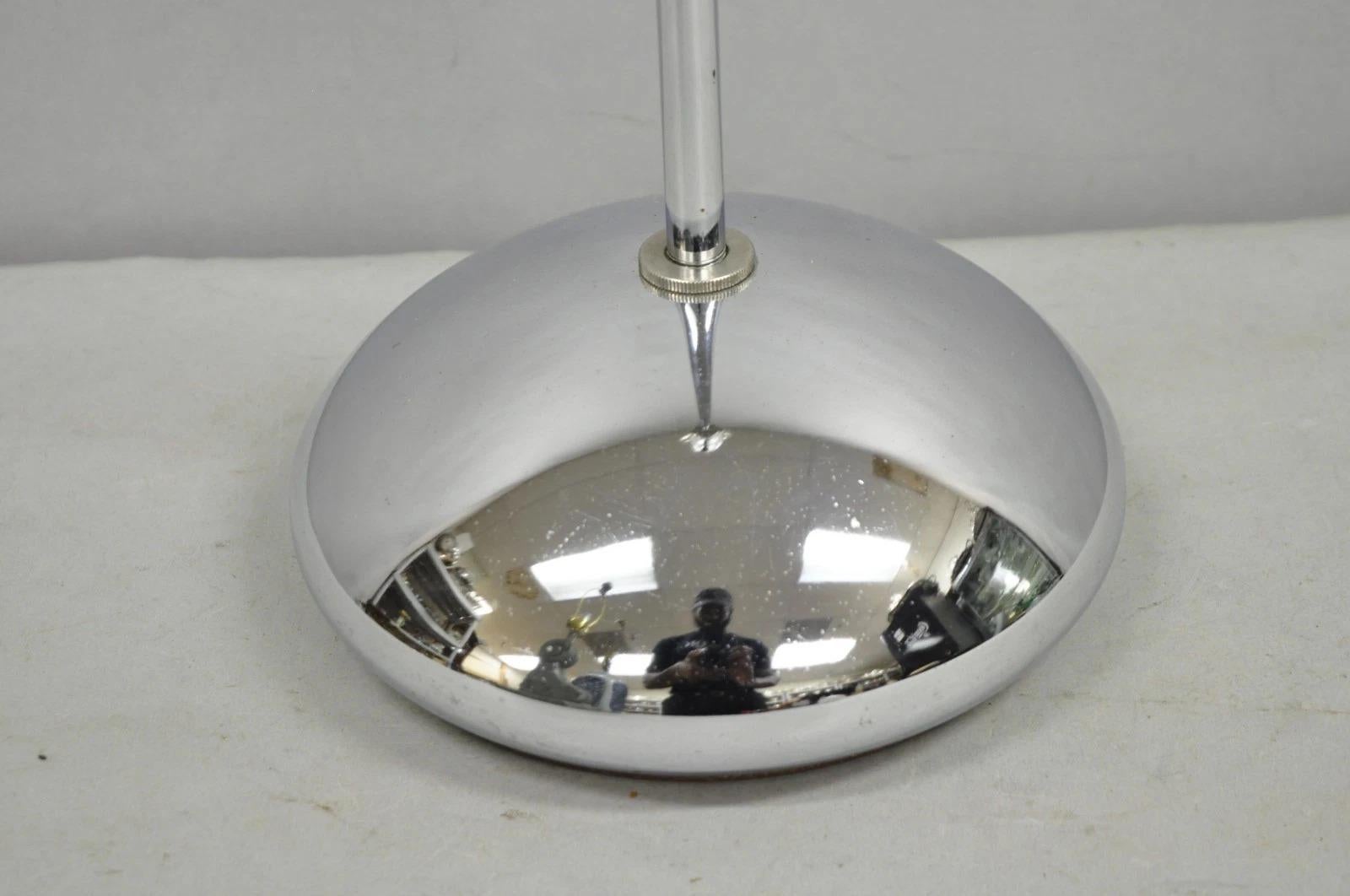 Mid-Century Modern Vintage Mid Century Modern Chrome Modernist Table Lamp w/ Sculpted Base For Sale