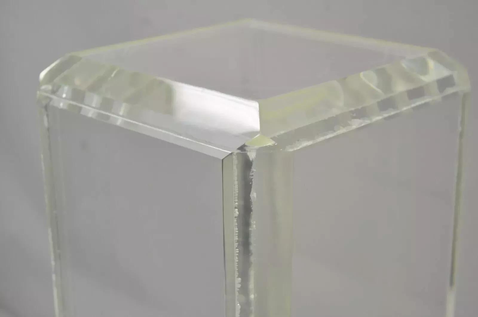 Vintage Mid Century Modern Clear Lucite 36