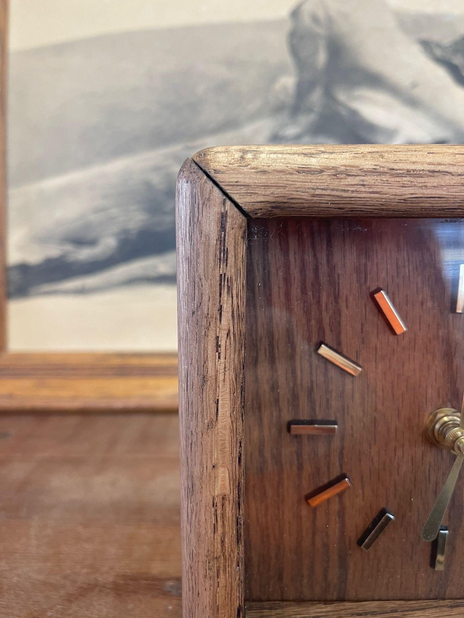 Vintage Mid Century Modern Uhr im Zustand „Gut“ im Angebot in Seattle, WA