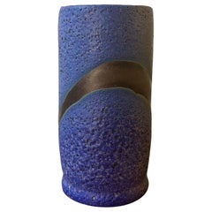 Vintage Mid-Century Modern Kobalt Lava Glasur Studio Vase signiert
